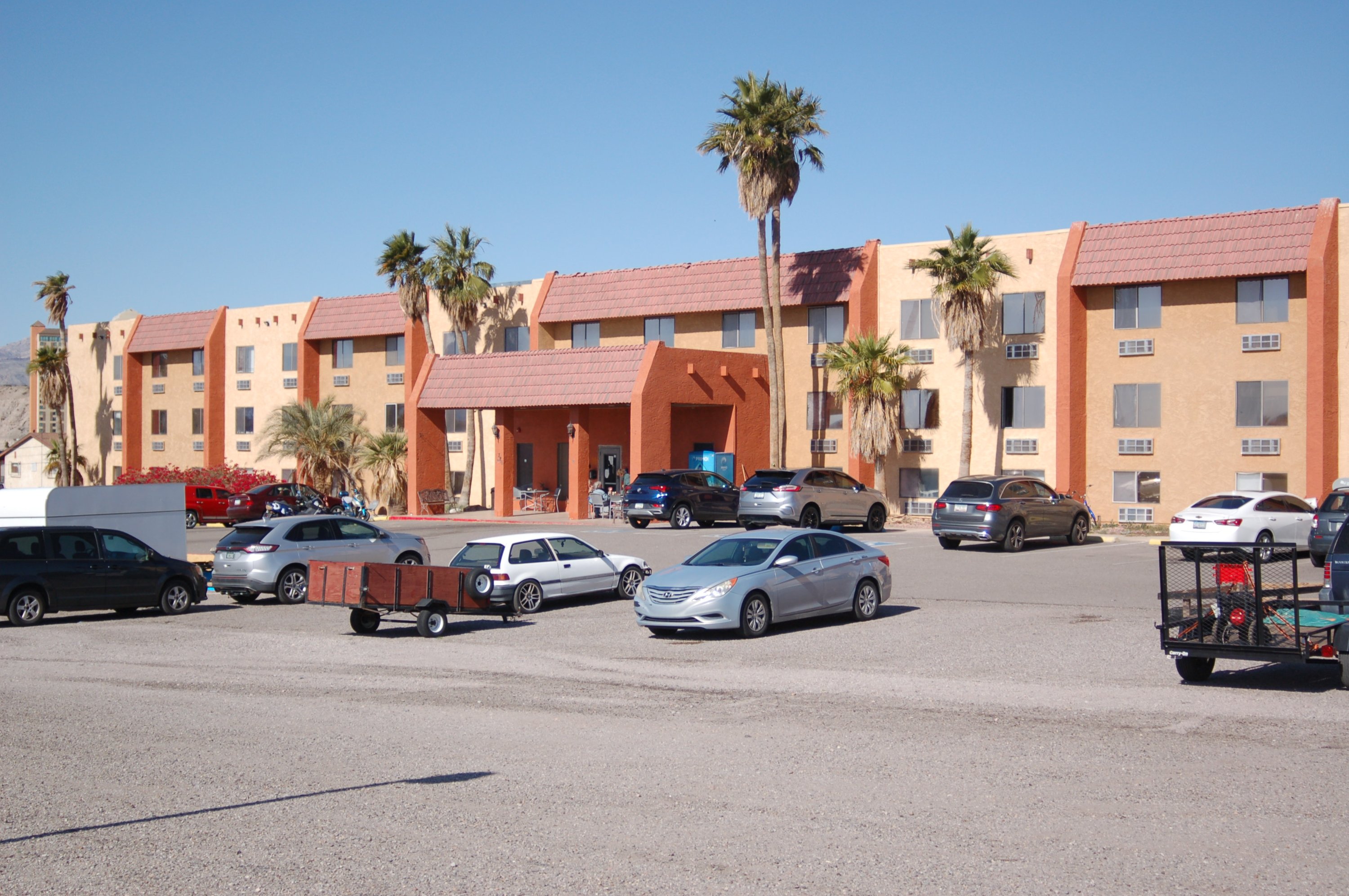 320 Lee Ave, Bullhead City, AZ 86429