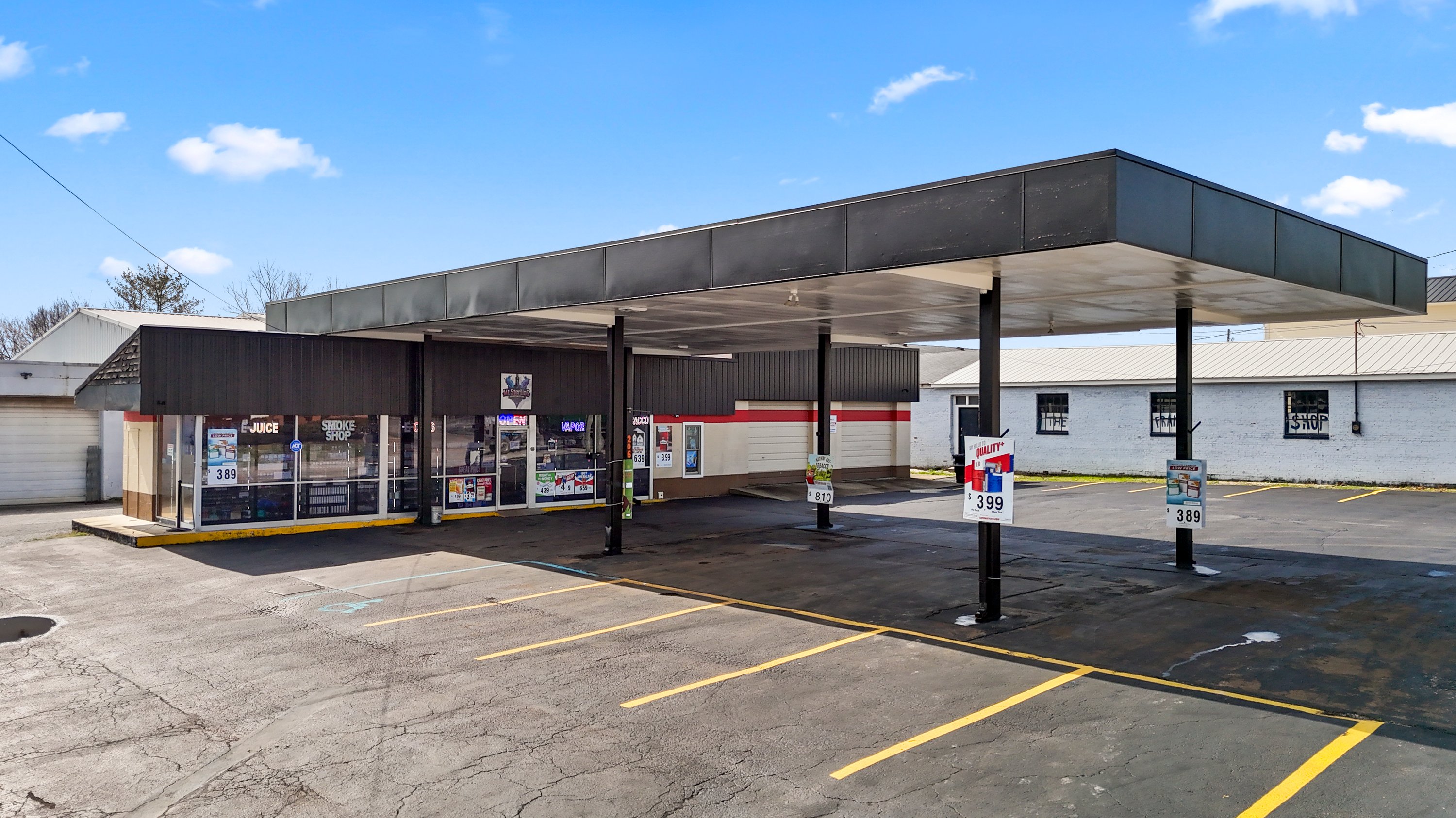 206 E Main St, Mount Sterling, KY 40353