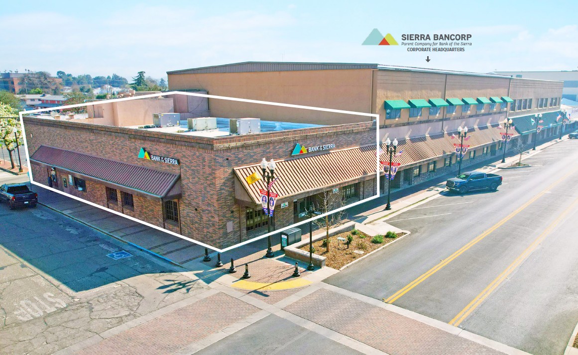 90 N Main St, Porterville, CA 93257