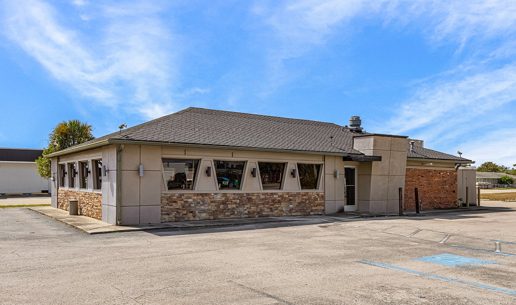 11498 S Cleveland Ave, Fort Myers, FL 33907