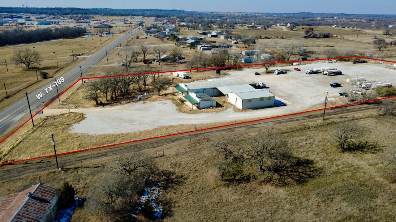 5092 Highway 199 W, Springtown, TX 76082