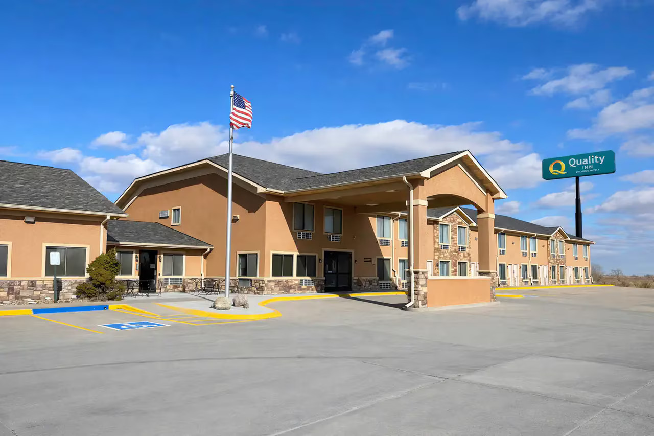 3815 S Lincoln Ave, York, NE 68467