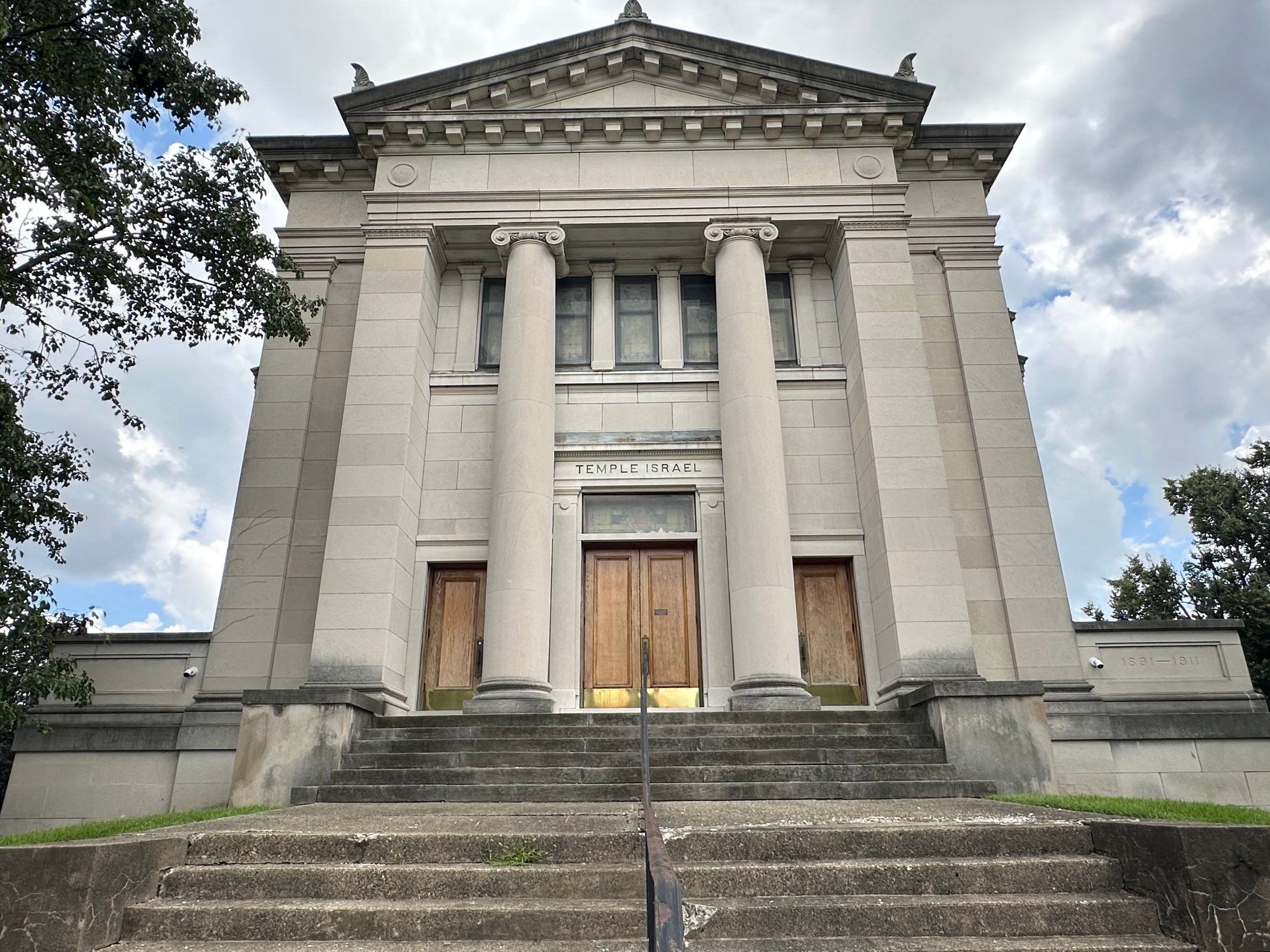 540 S 6Th St, Terre Haute, IN 47807