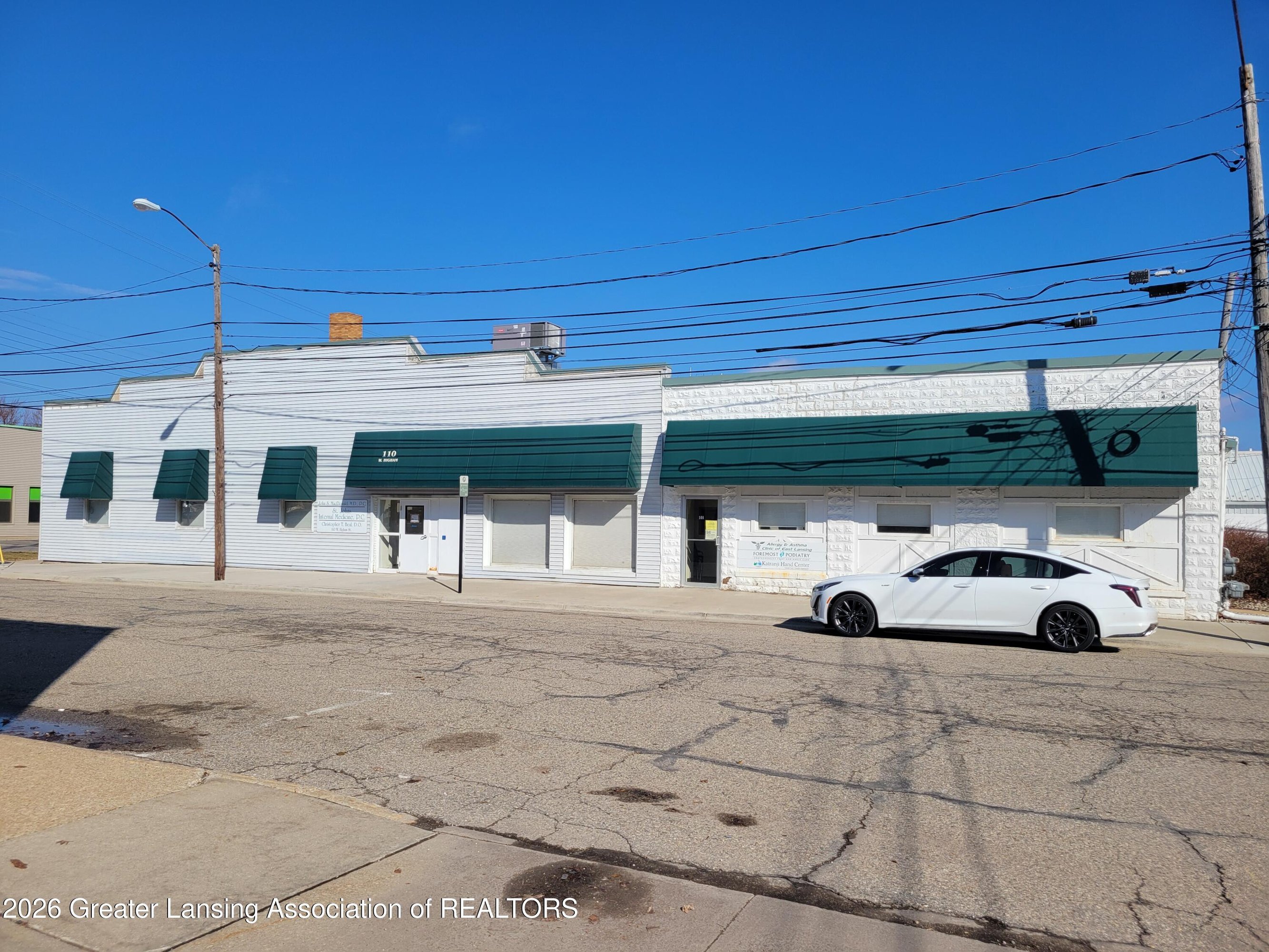 108 W Higham St, Saint Johns, MI 48879
