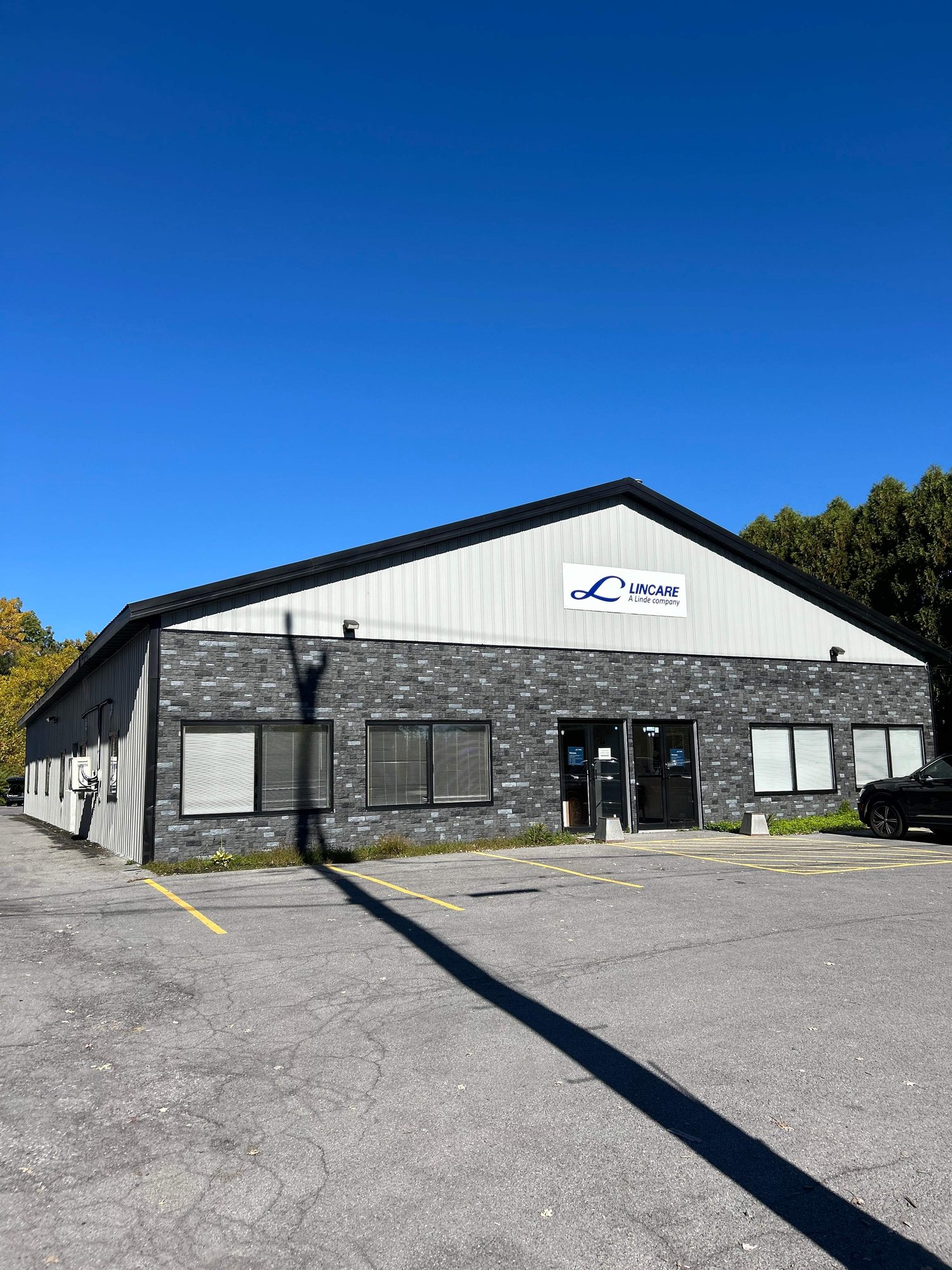 114 Salina St, Liverpool, NY 13088