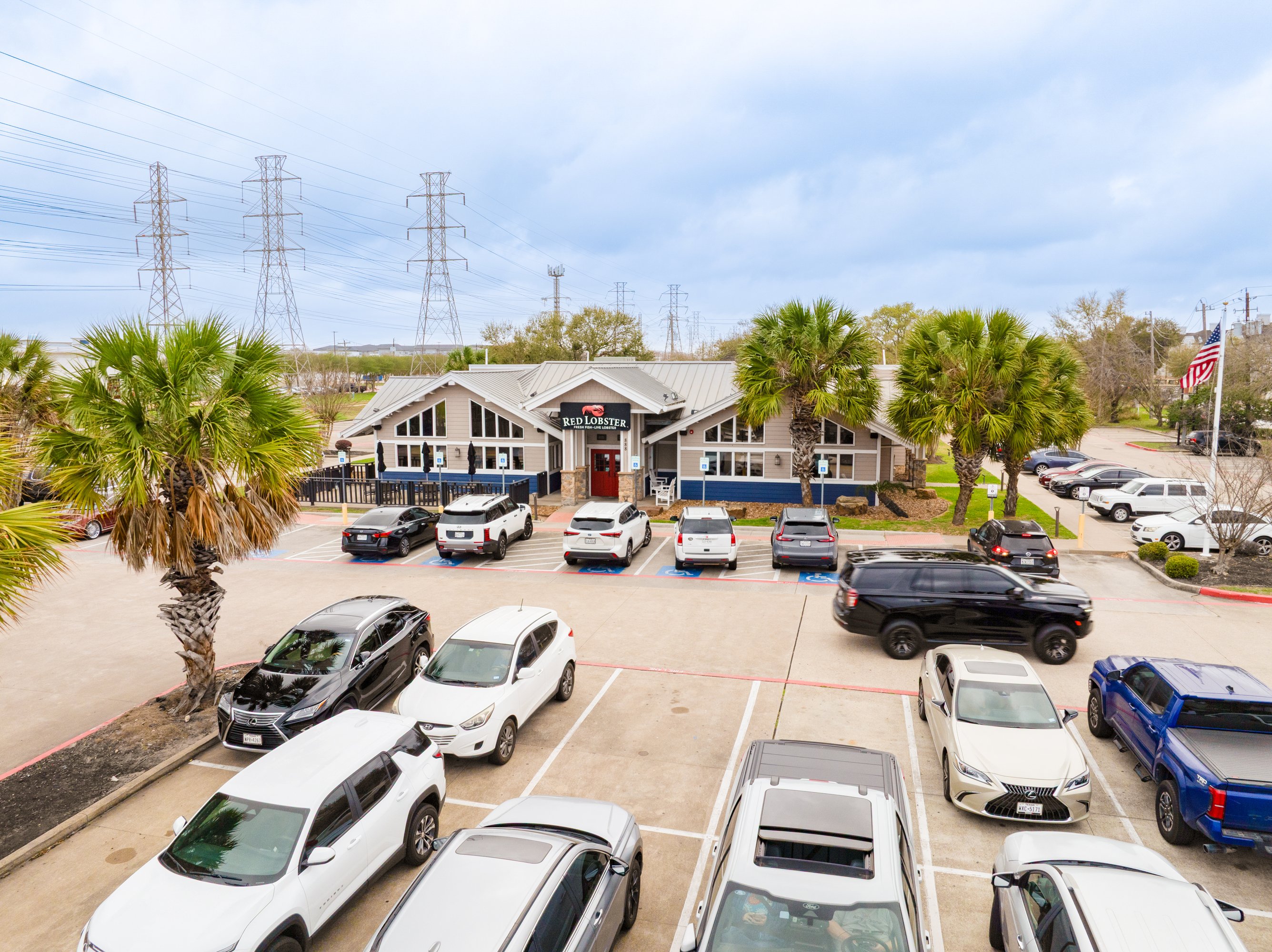 888 W Bay Area Blvd, Webster, TX 77598