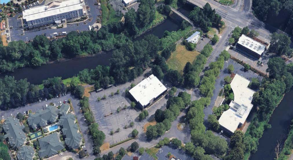 6835 Fort Dent Way, Tukwila, WA 98188