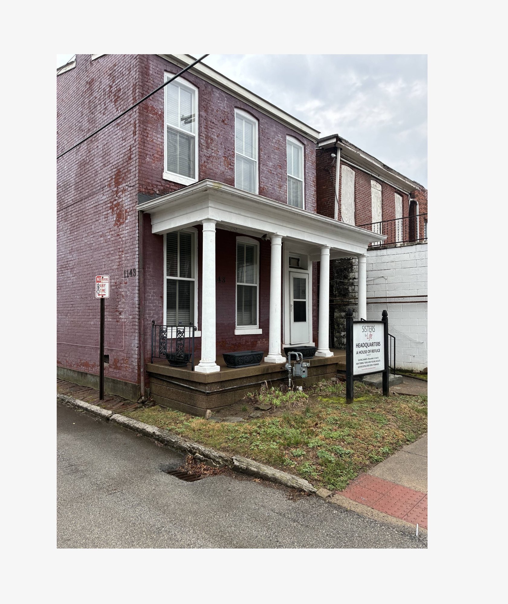 1143 S 6Th St, Louisville, KY 40203