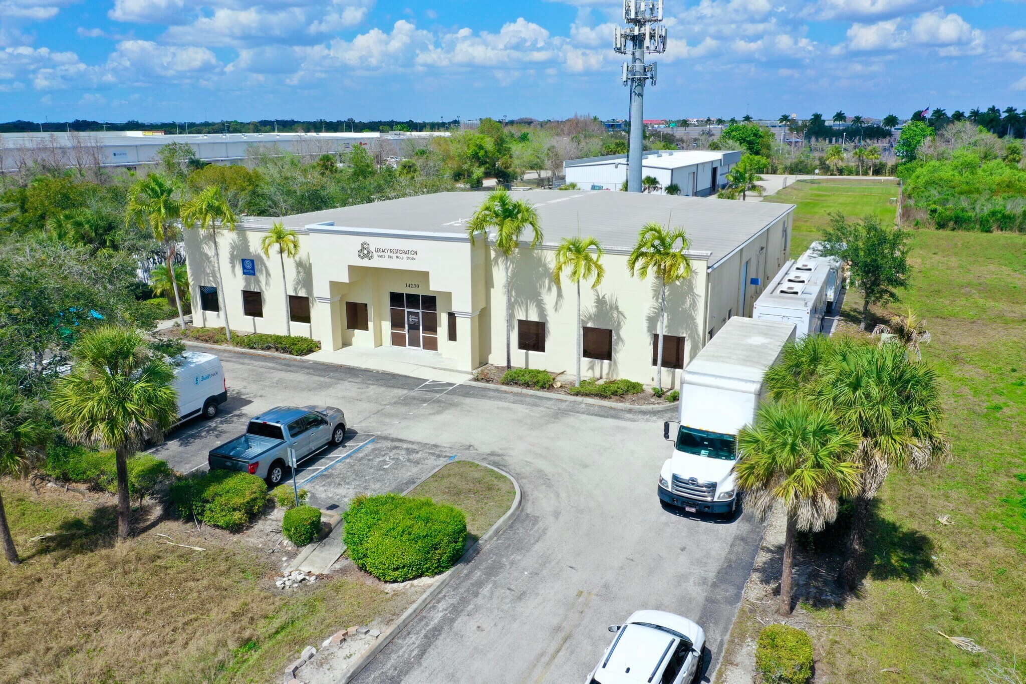 14230 Jetport Loop W, Fort Myers, FL 33913
