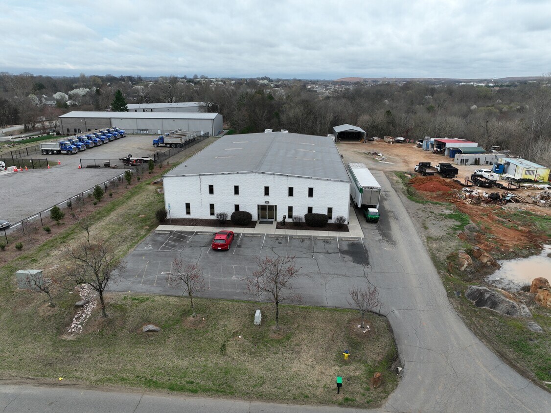 4387 Motorsports Dr SW, Concord, NC 28027