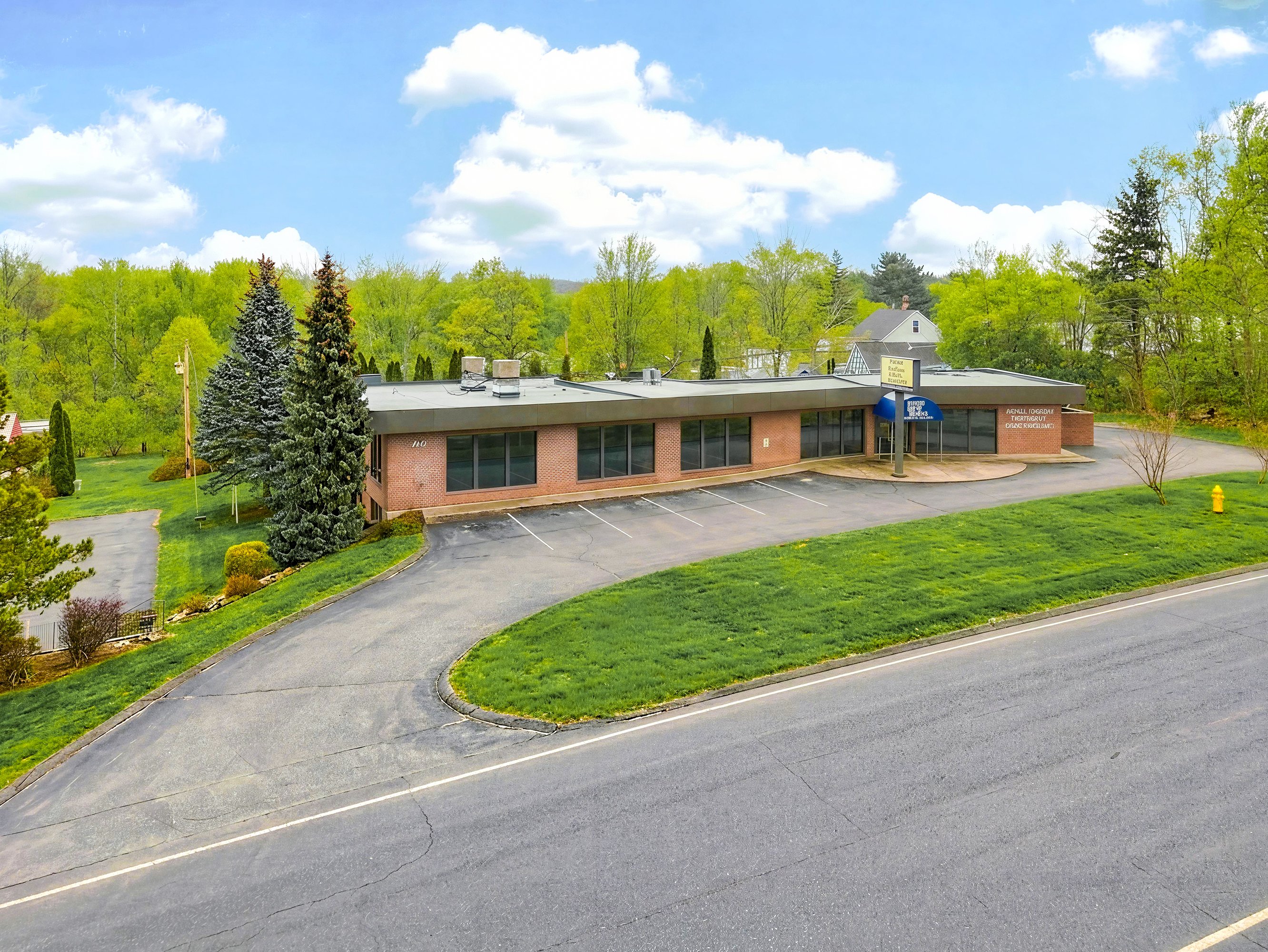 309 Daniel Webster Hwy, Merrimack, NH 03054