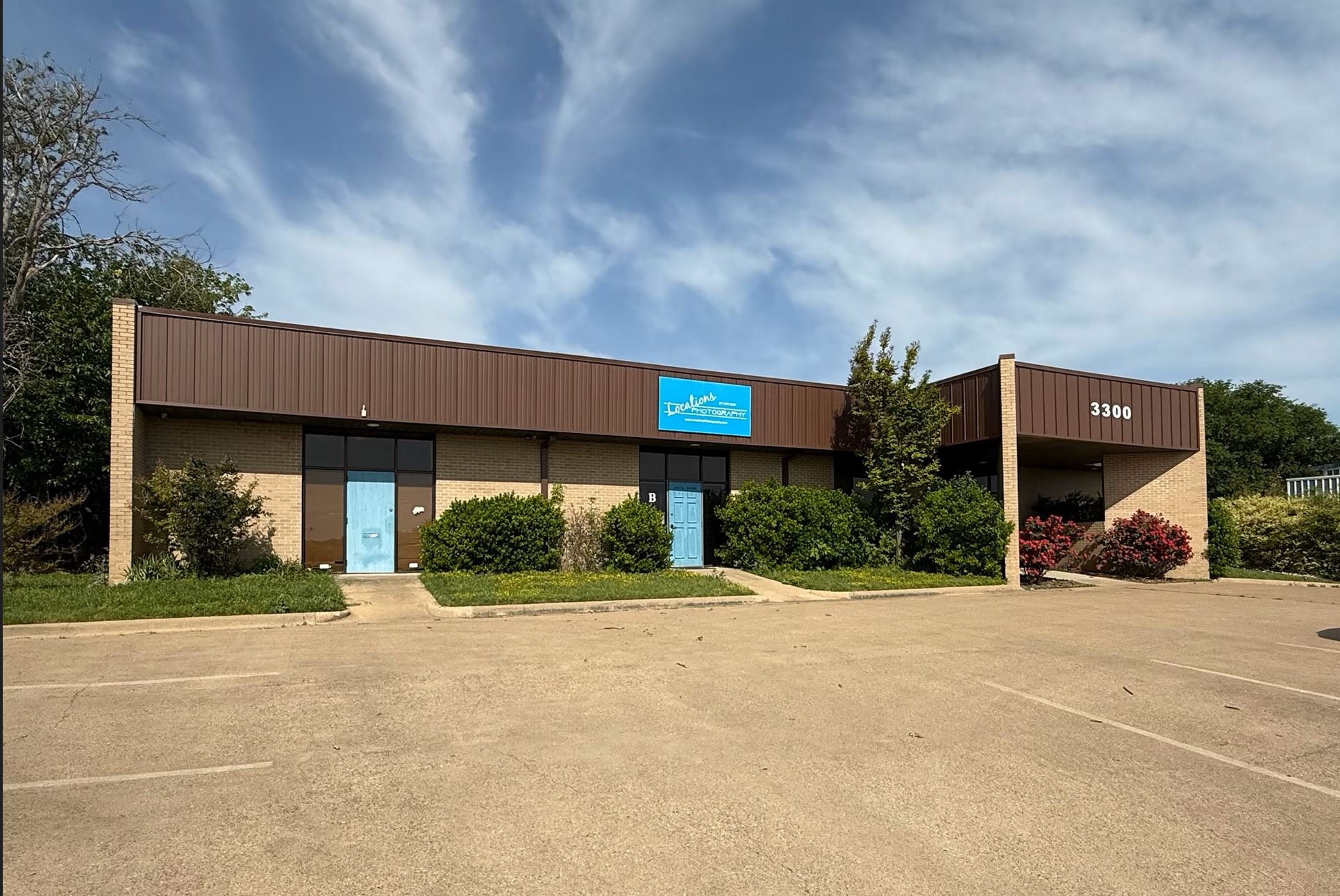 3300 Joyce Dr, Fort Worth, TX 76116
