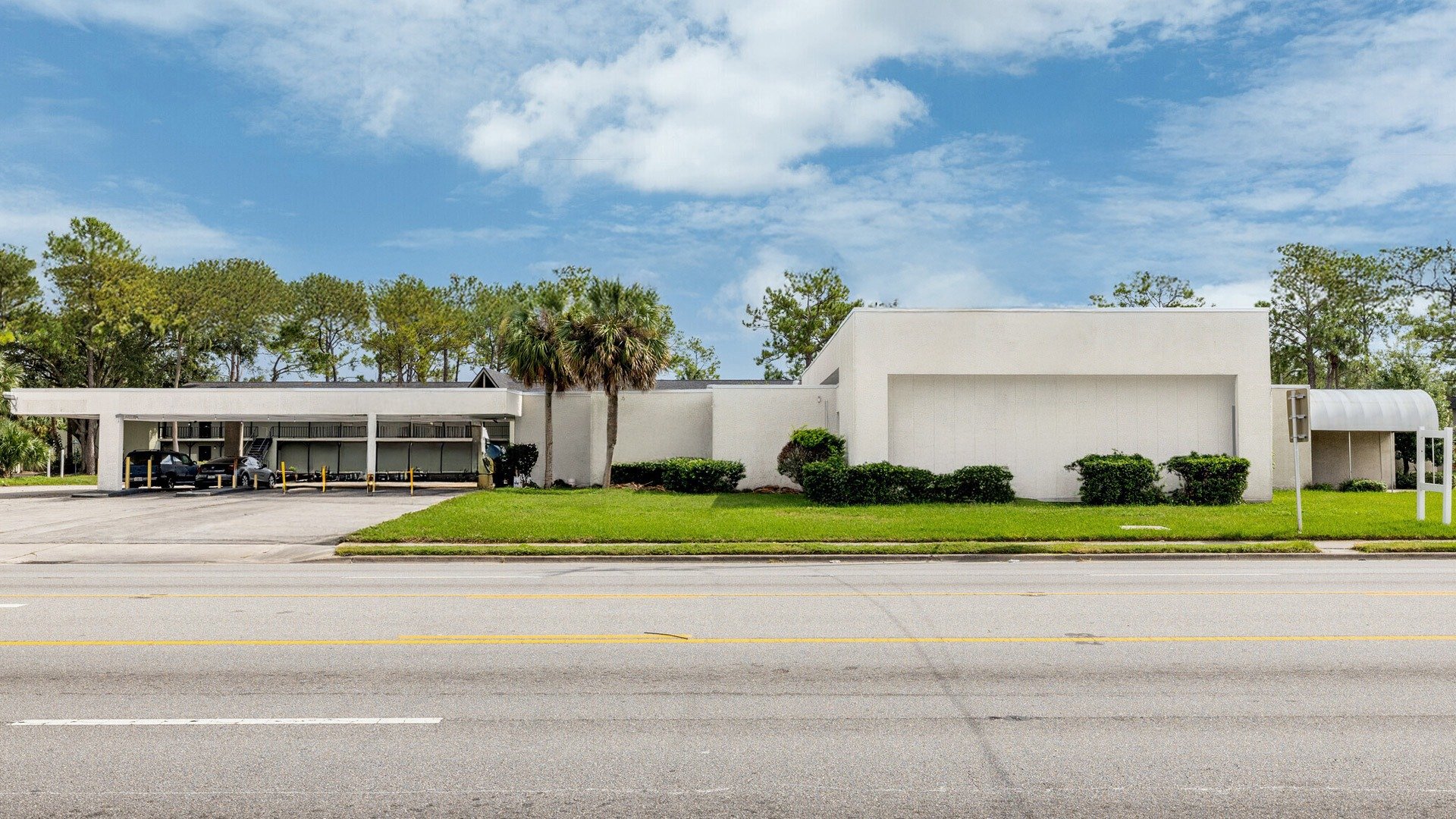 5730 University Blvd W, Jacksonville, FL 32216