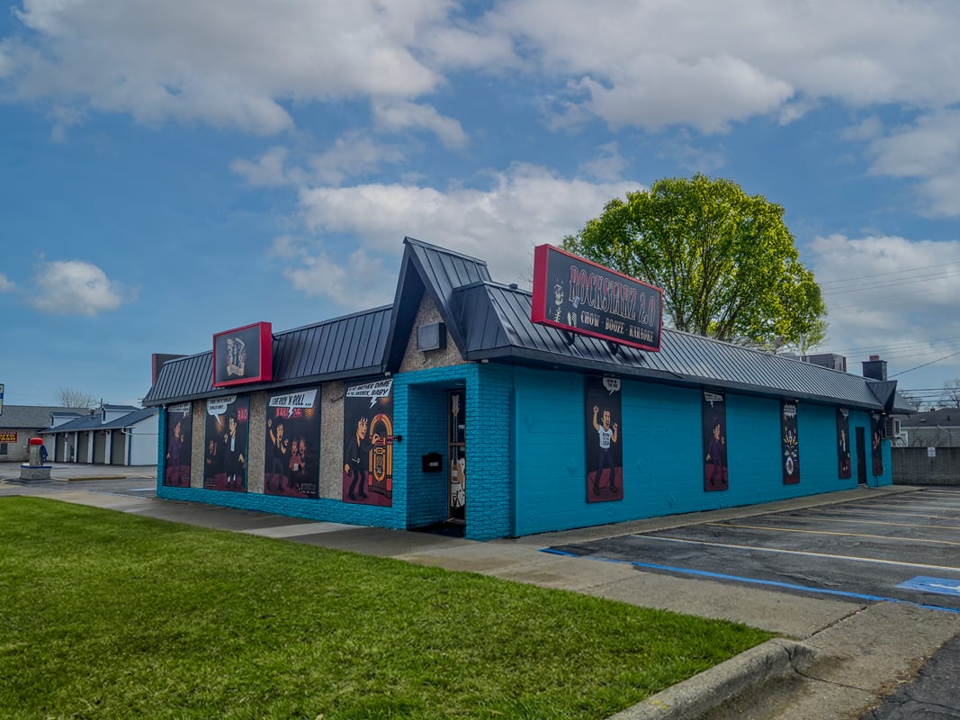 33729 Ford Rd, Garden City, MI 48135