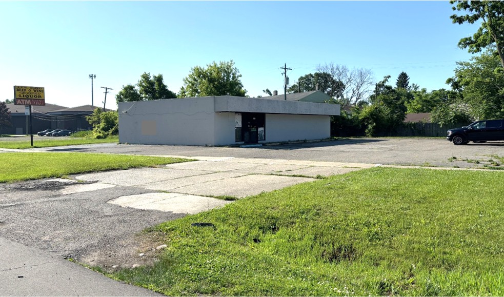 34243 Palmer Rd, Westland, MI 48186
