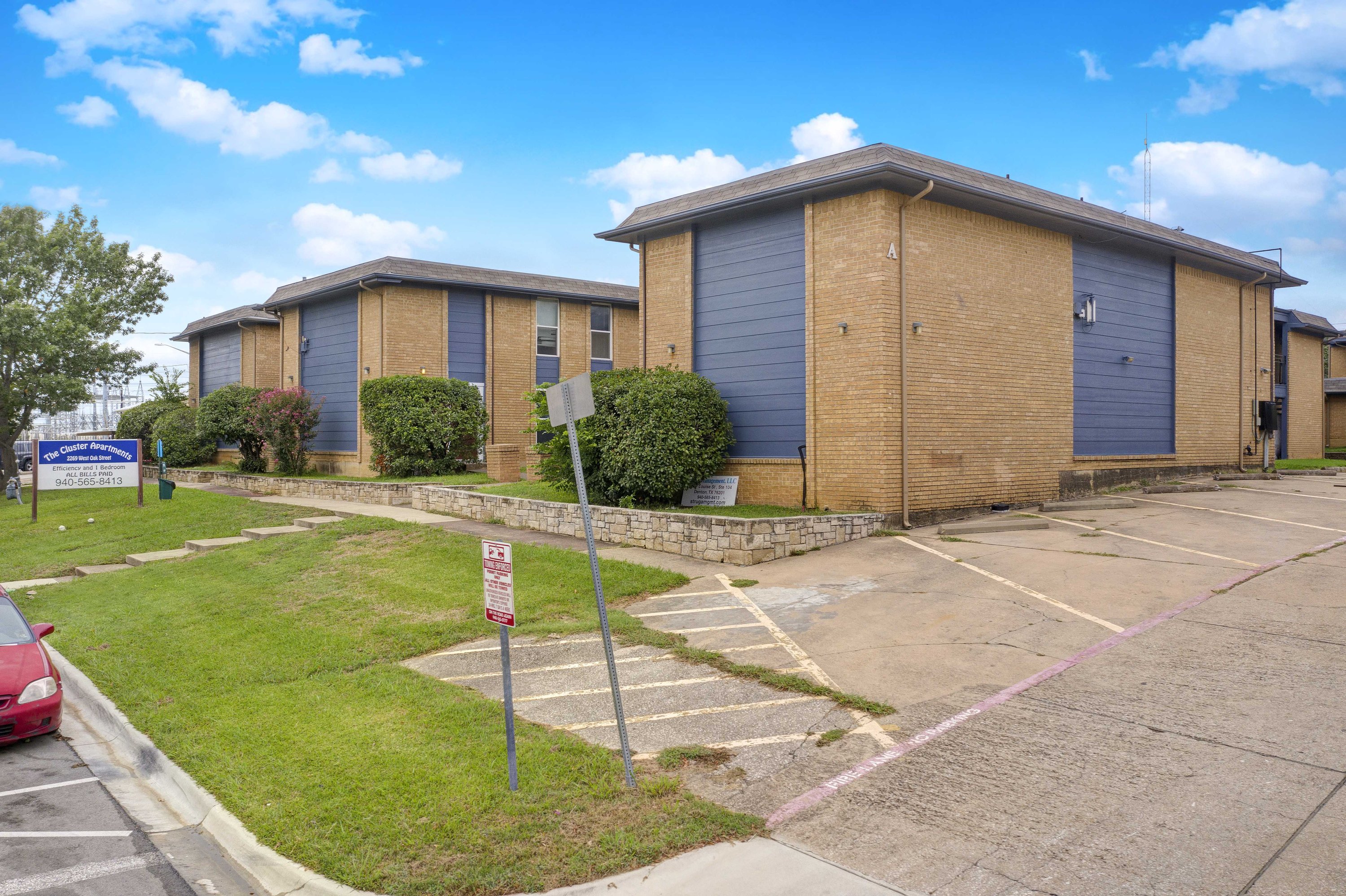 2269 W Oak St, Denton, TX 76201