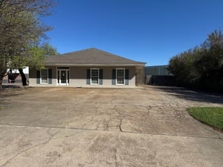 38 Northtown Dr, Jackson, MS 39211