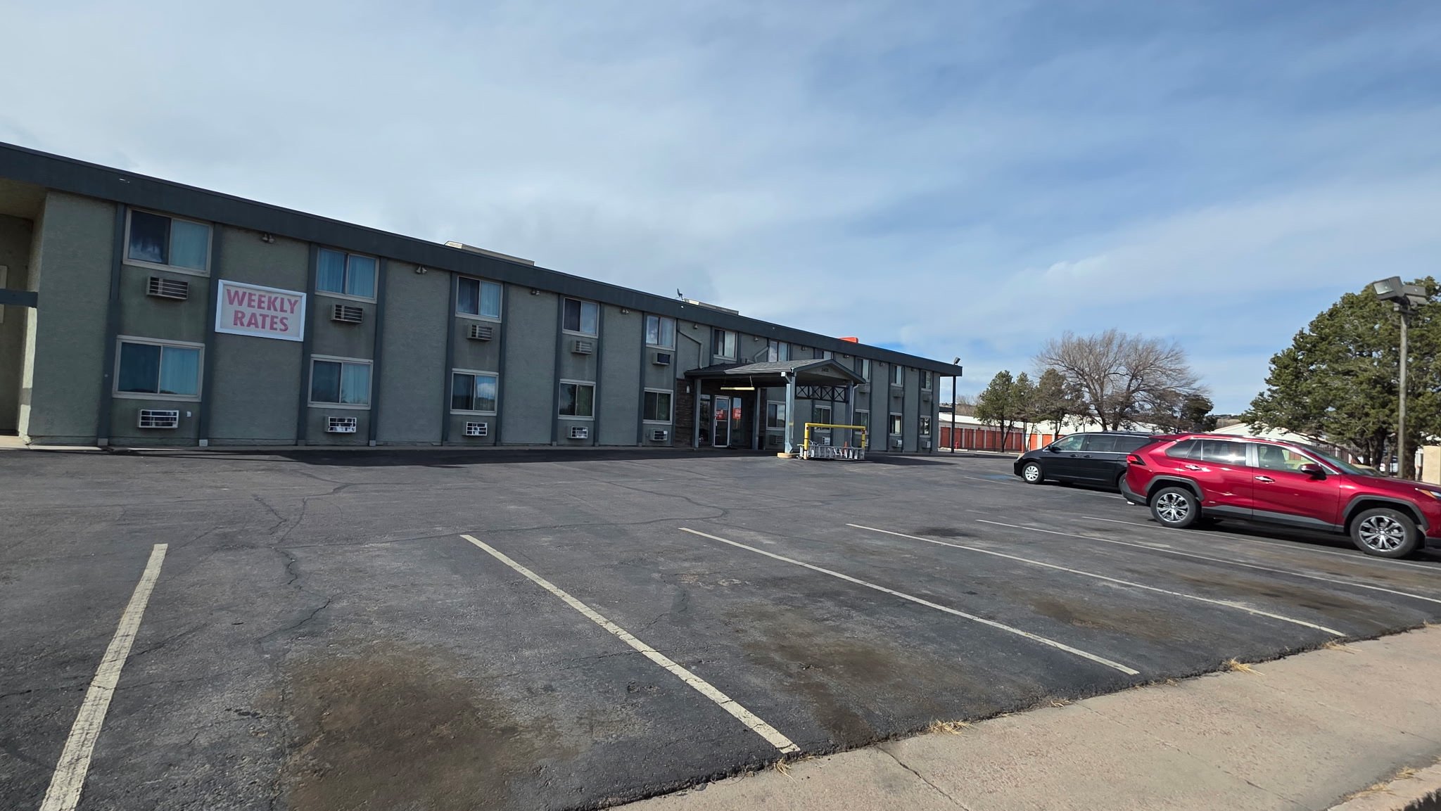 3402 Sinton Rd, Colorado Springs, CO 80907