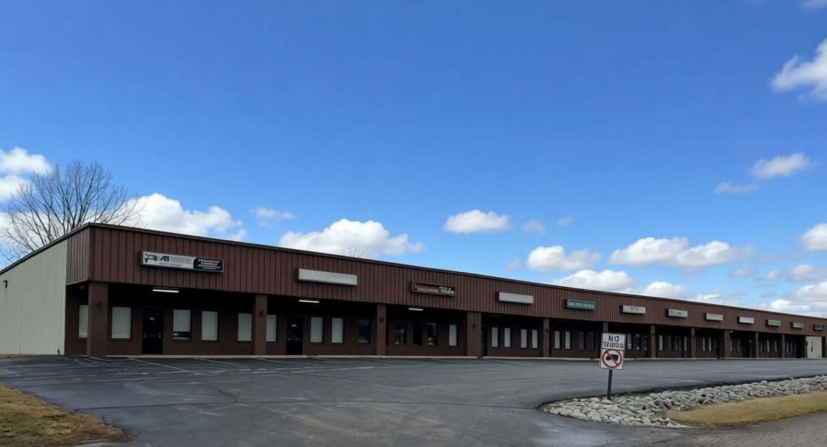 3572 E Us Highway 30, Warsaw, IN 46580