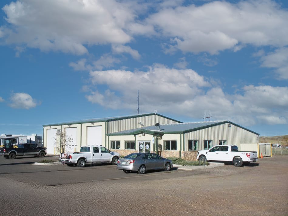 9310 Hutchins Dr, Cheyenne, WY 82007