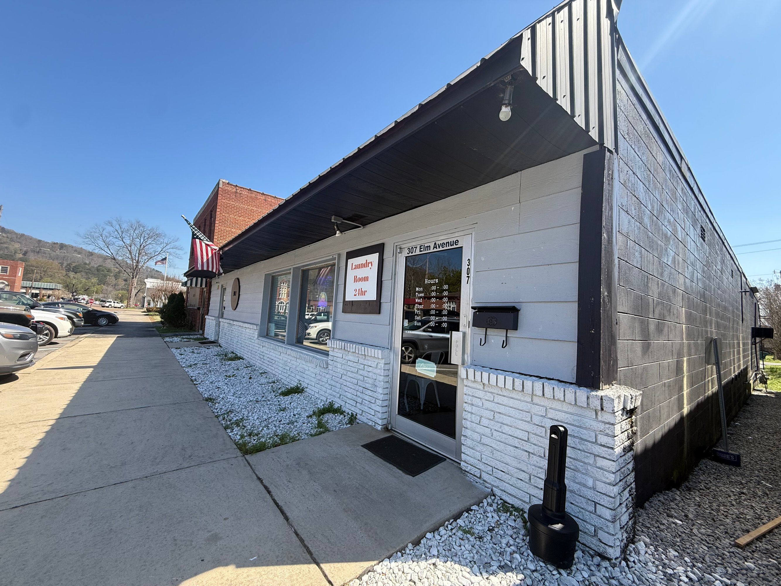 307 Elm Ave, South Pittsburg, TN 37380