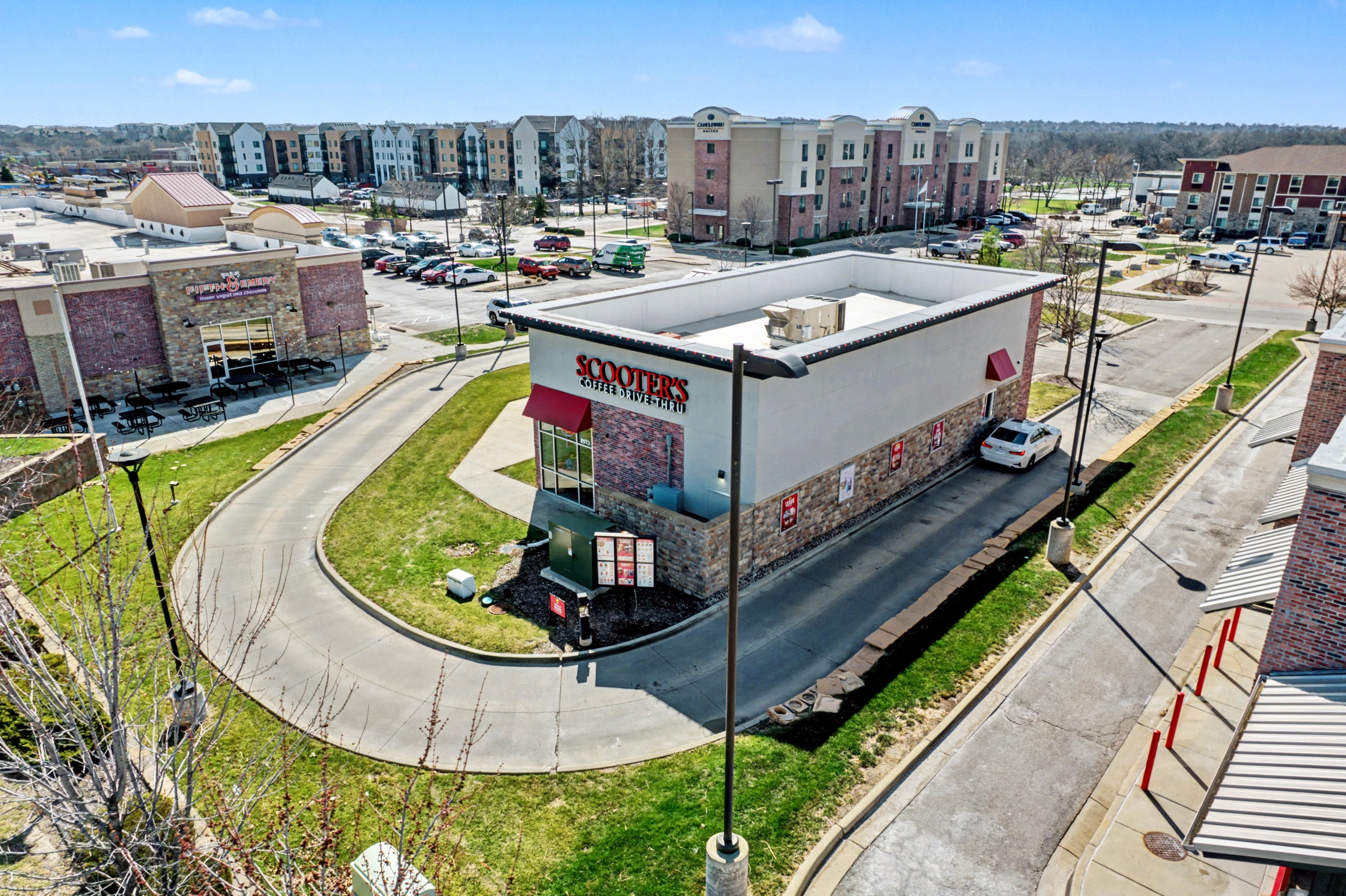 8973 W 135Th St, Overland Park, KS 66221