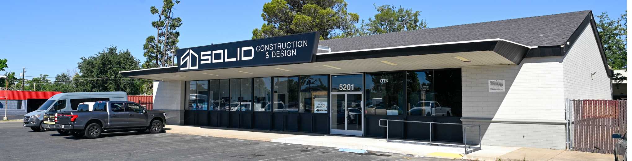 5201 Auburn Blvd, Sacramento, CA 95841