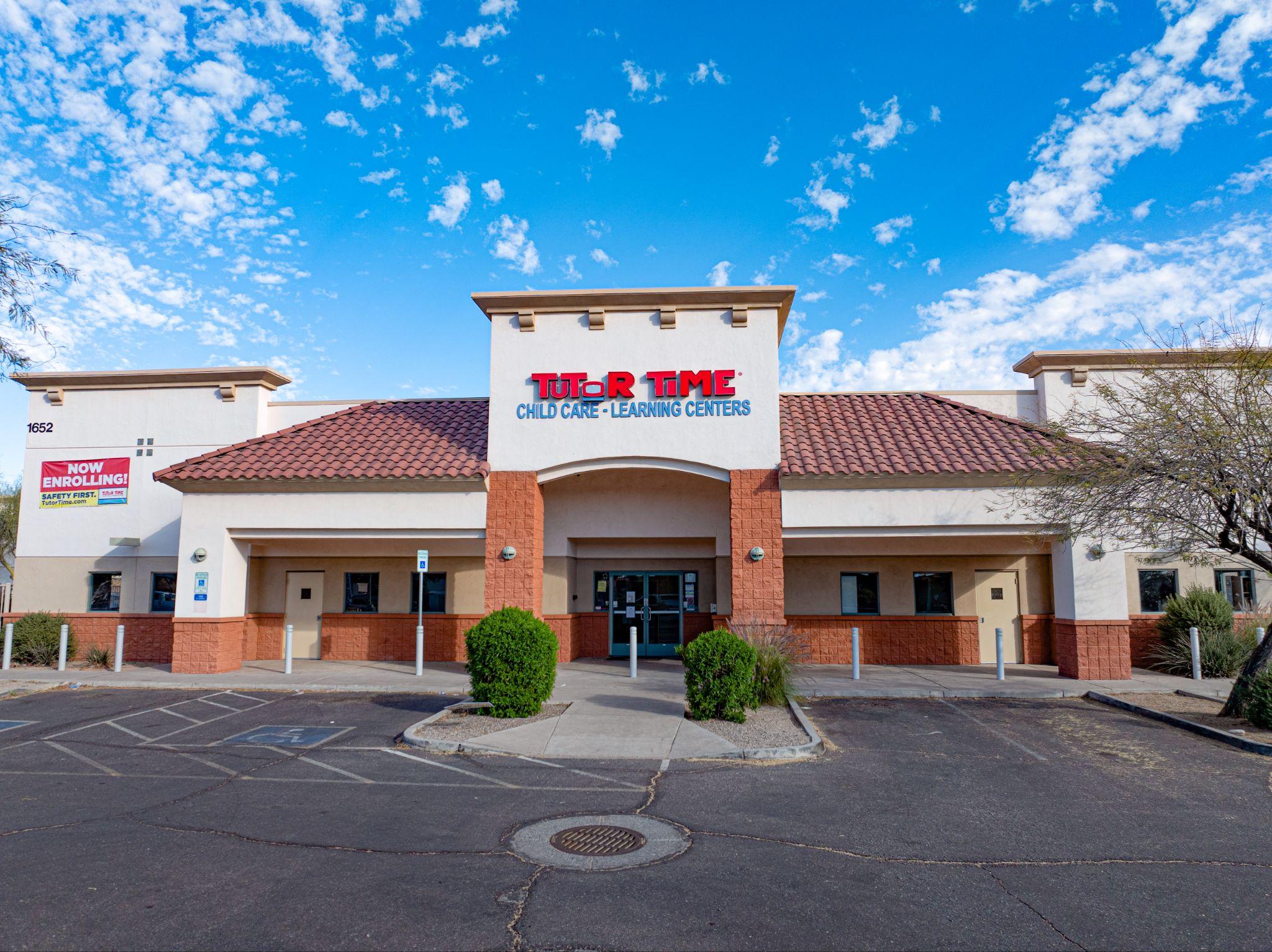 1652 E Elliot Rd, Gilbert, AZ 85234