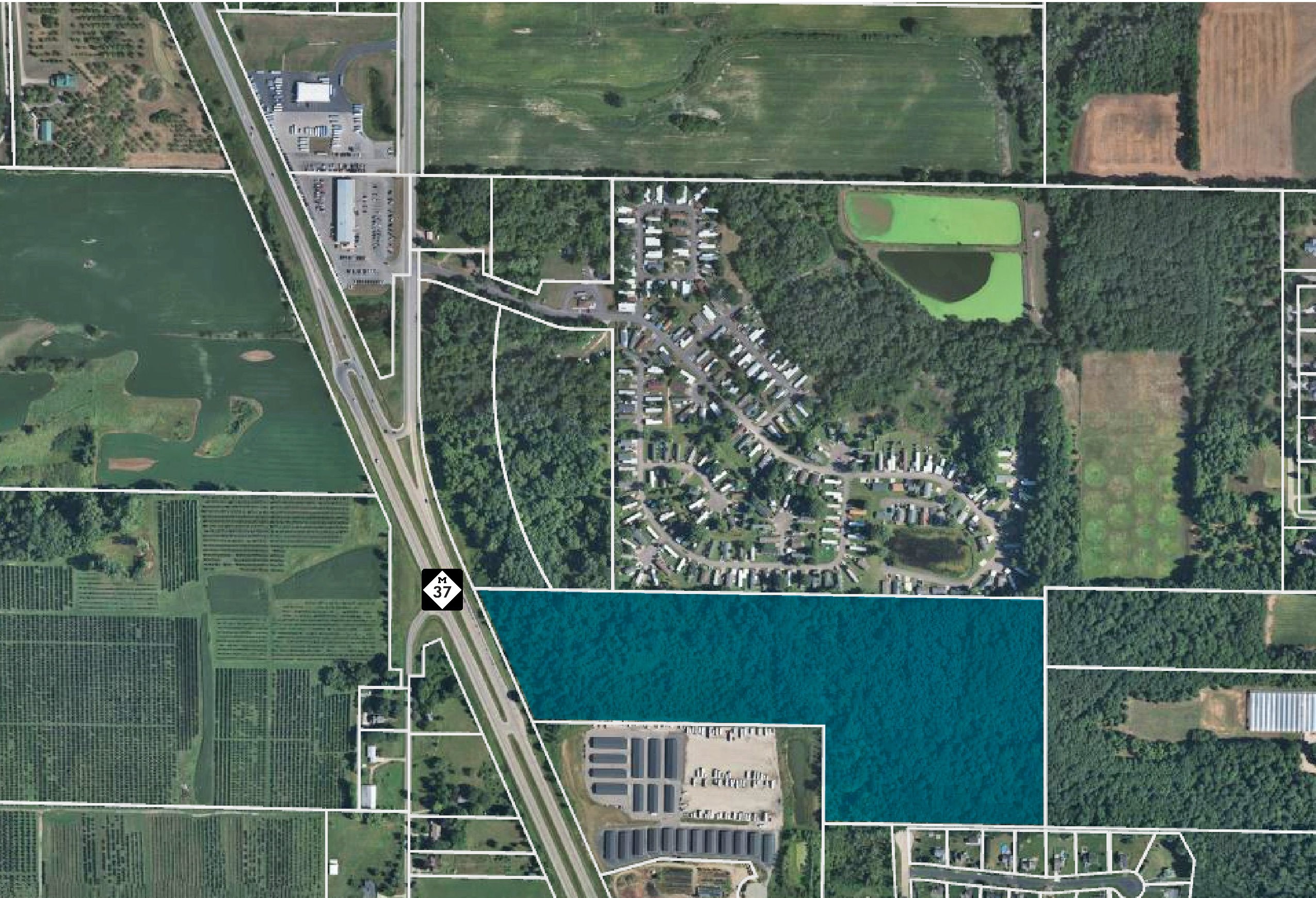 8630 Sparta Ave NW, Sparta, MI 49345