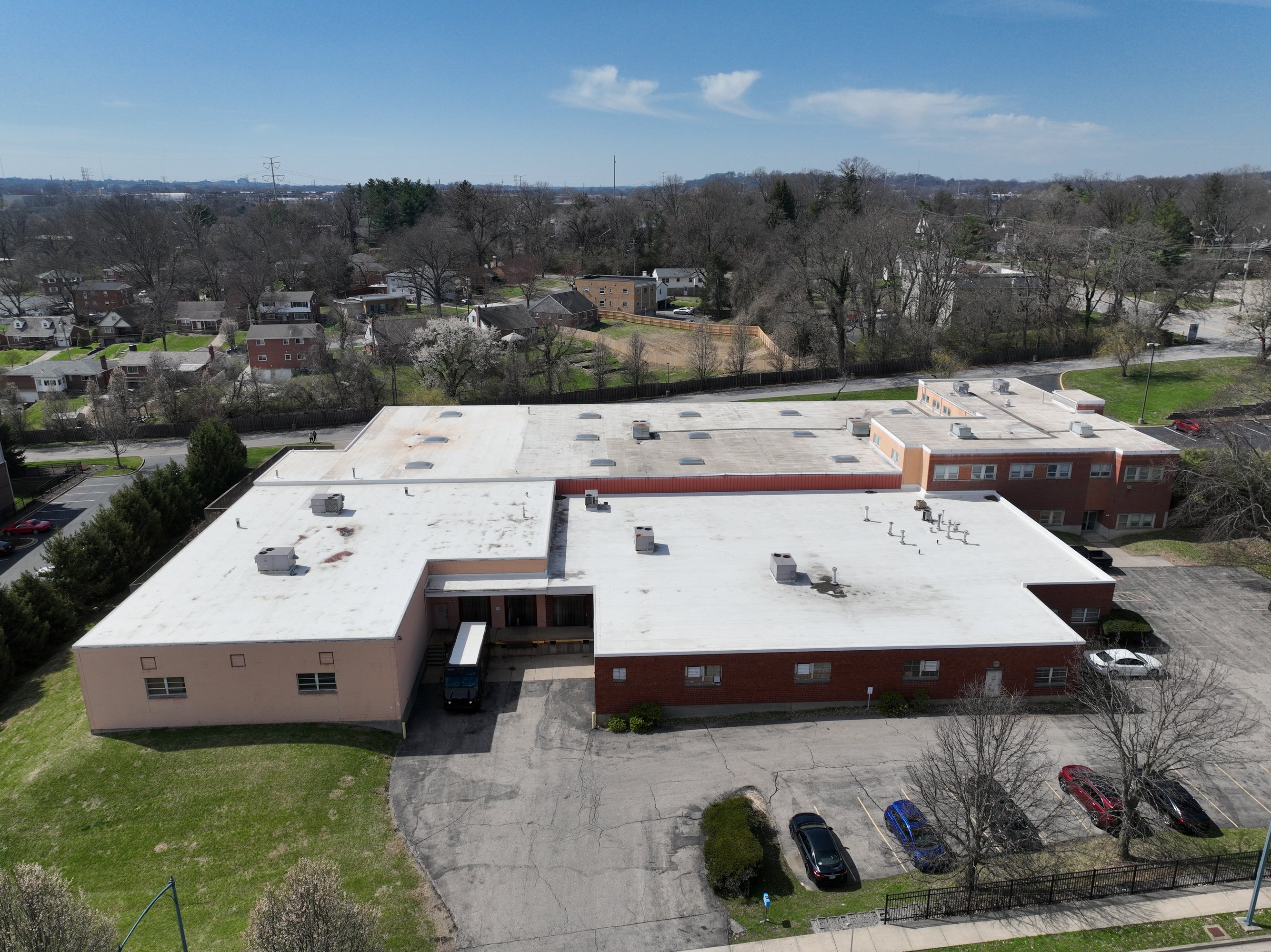 5055 Madison Rd, Cincinnati, OH 45227