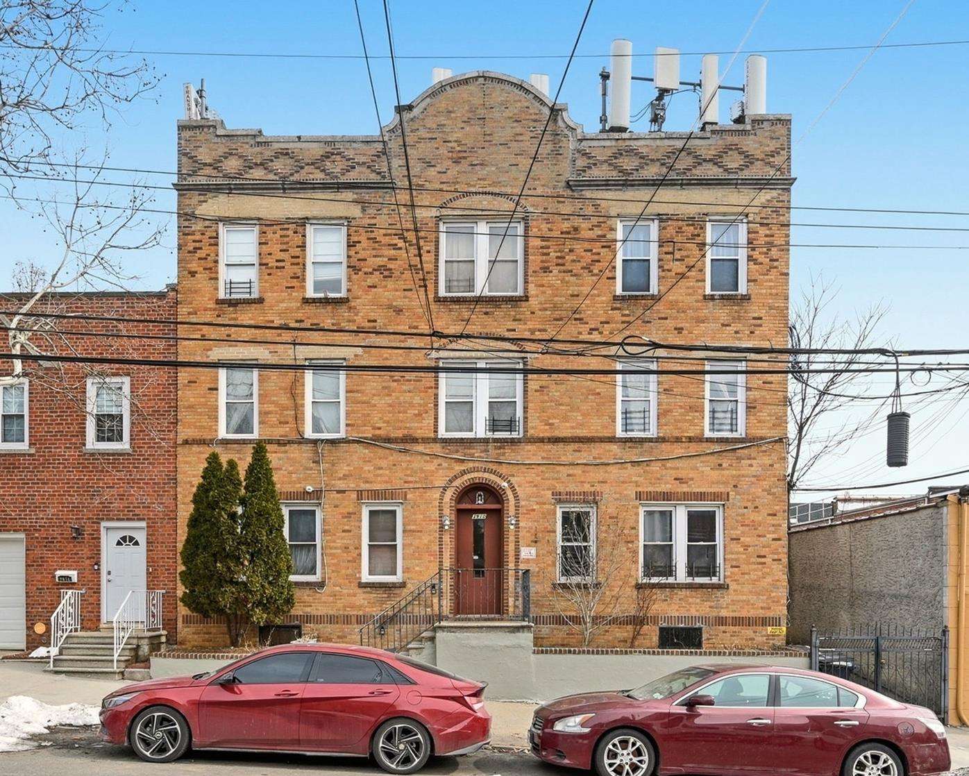 3910 Seton Ave, Bronx, NY 10466-2445