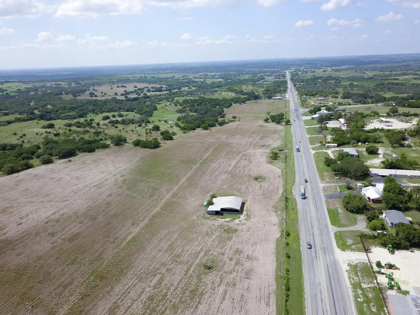 185 Us Highway 84, Goldthwaite, TX 76844