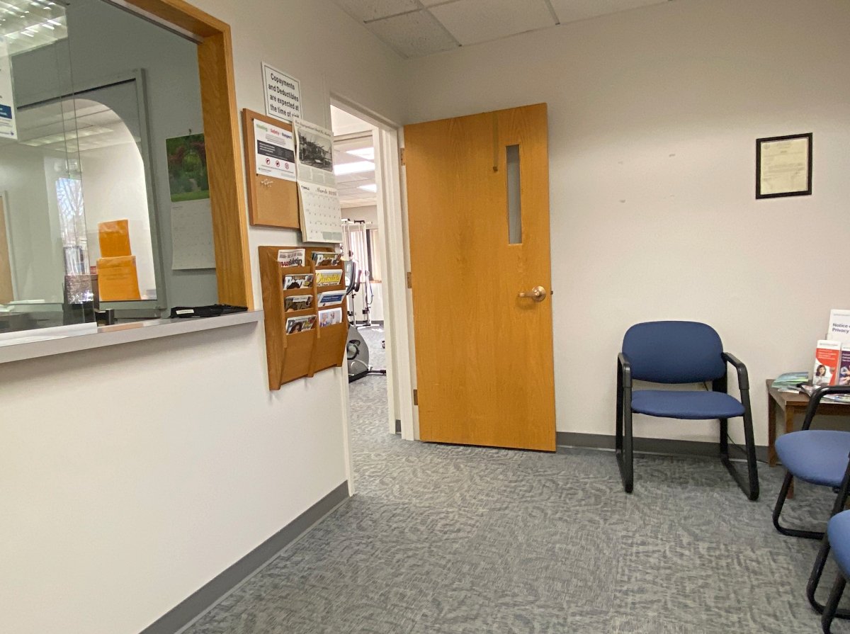 20 Pondmeadow Dr, Reading, MA 01867