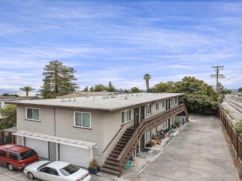 27 Topeka Ave, San Jose, CA 95128