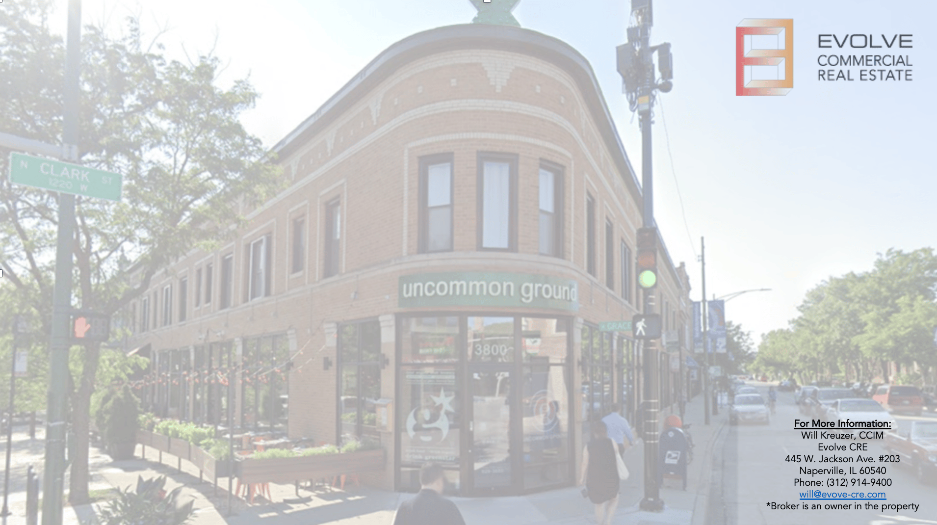 3800 Clark St, Chicago, IL 60613-2812