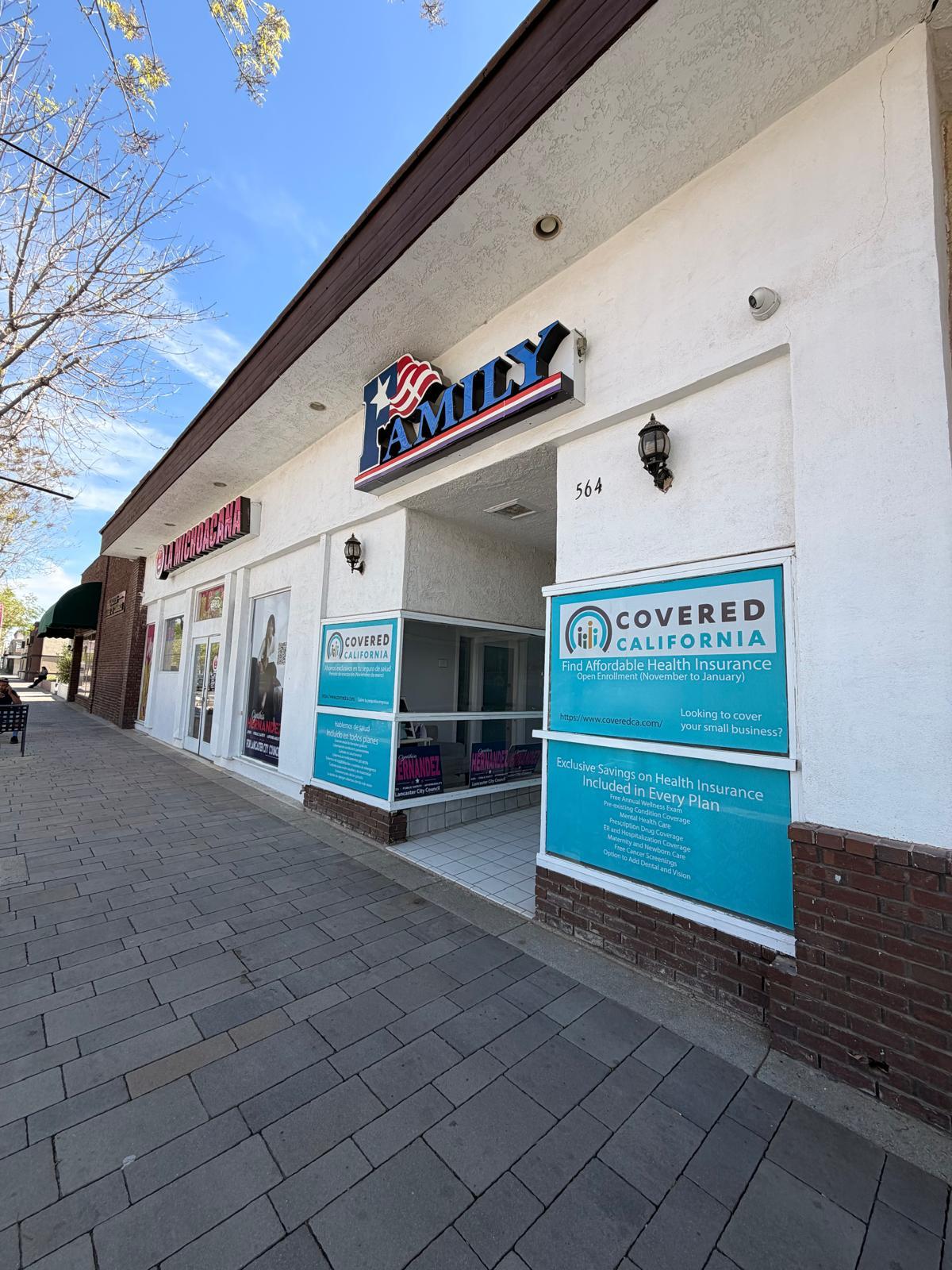 566 W Lancaster Blvd, Lancaster, CA 93534