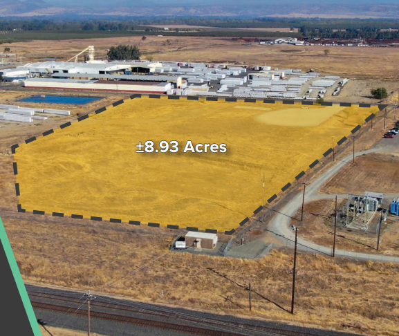 11425 Reading Rd, Red Bluff, CA 96080