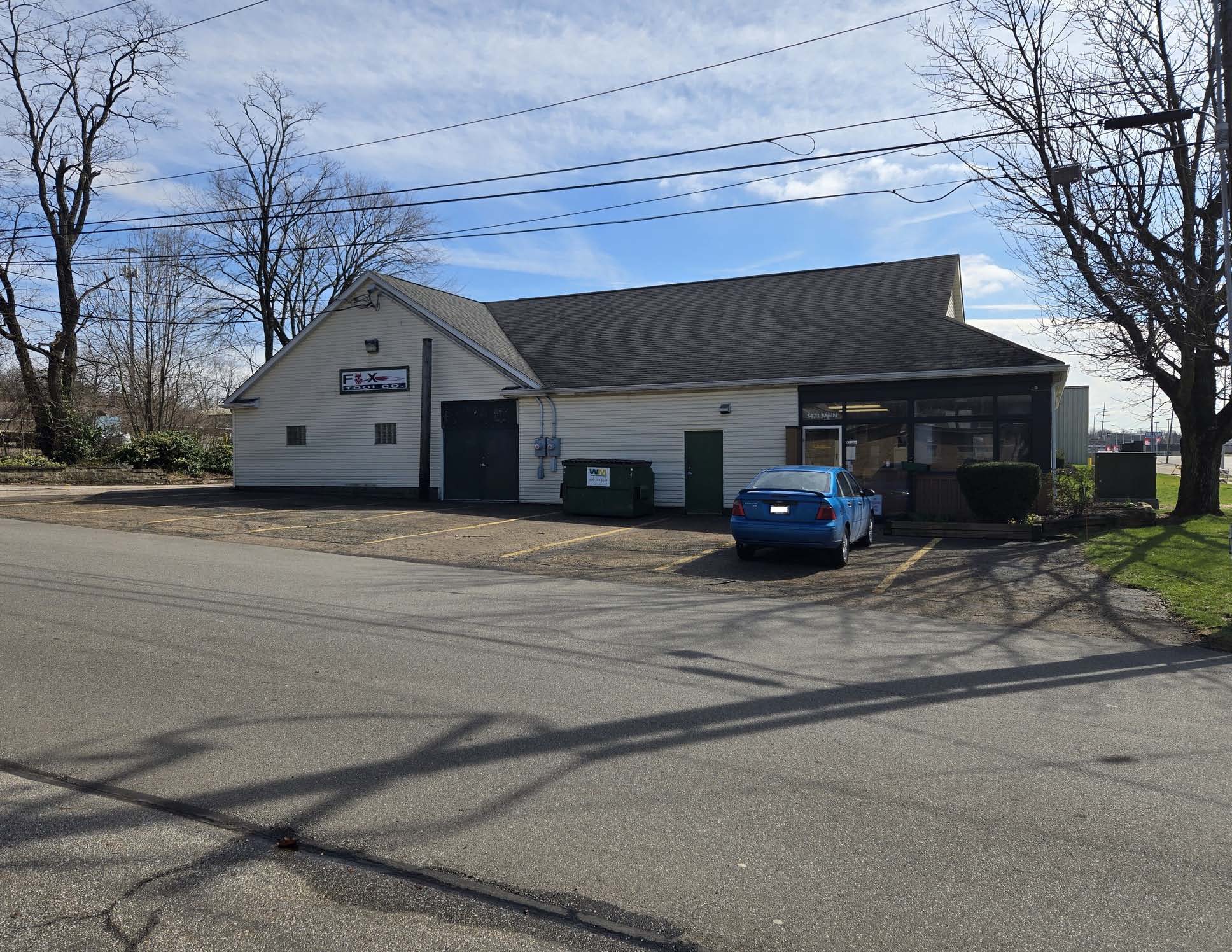 1471 Main St, Cuyahoga Falls, OH 44221