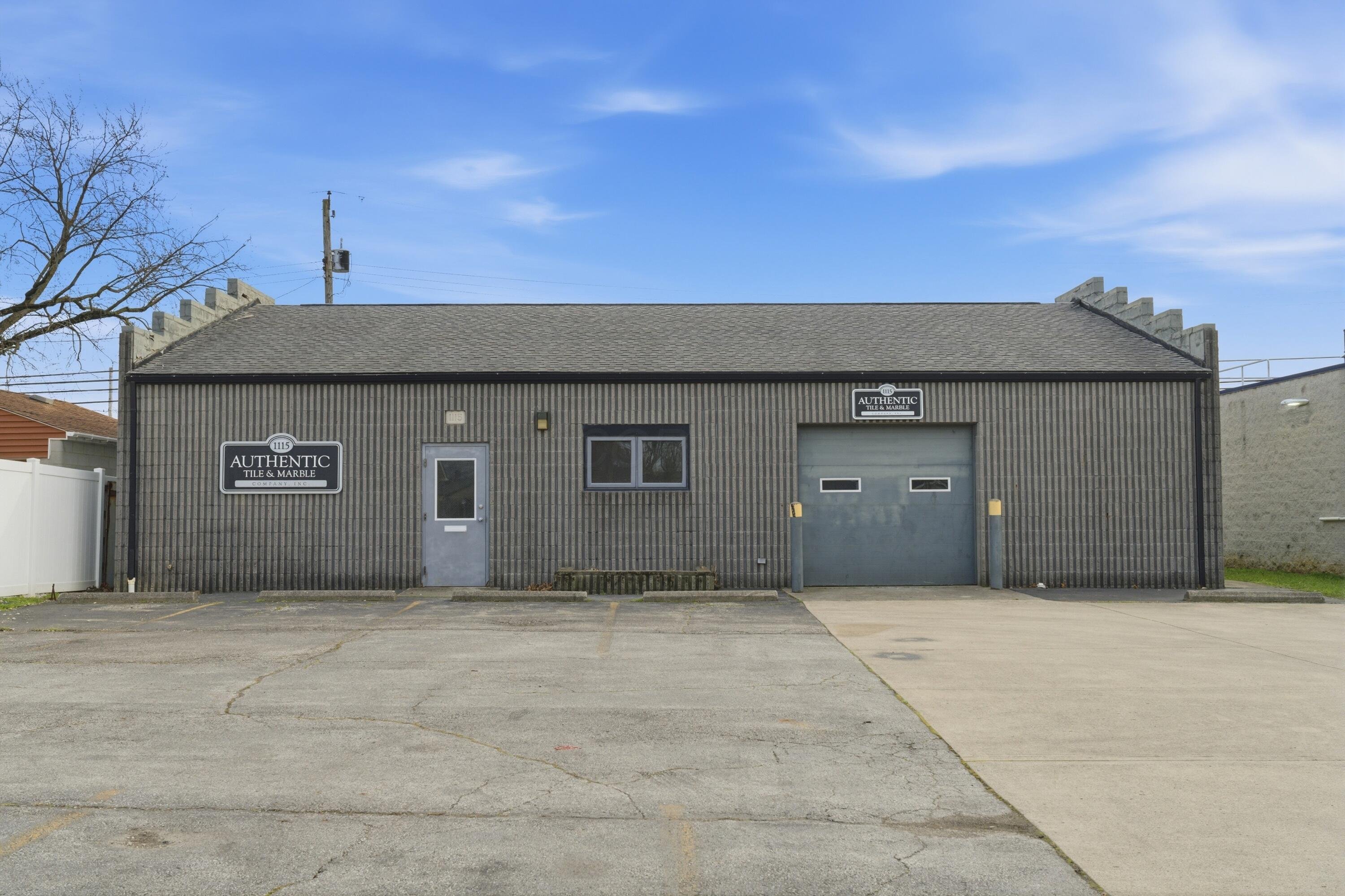 1115 Lawrence Dr, Columbus, OH 43207