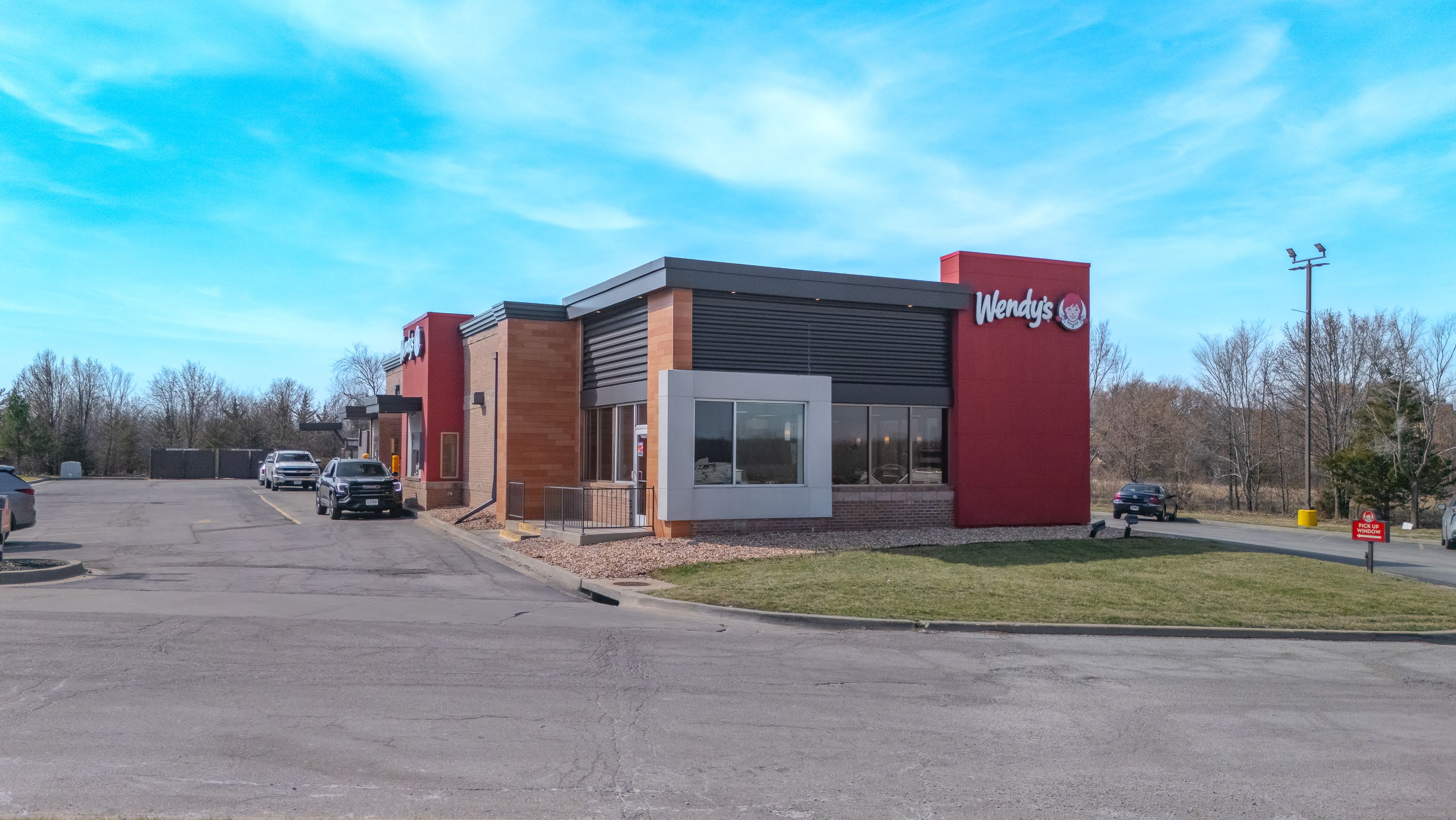 9800 NW Prairie View Rd, Kansas City, MO 64153