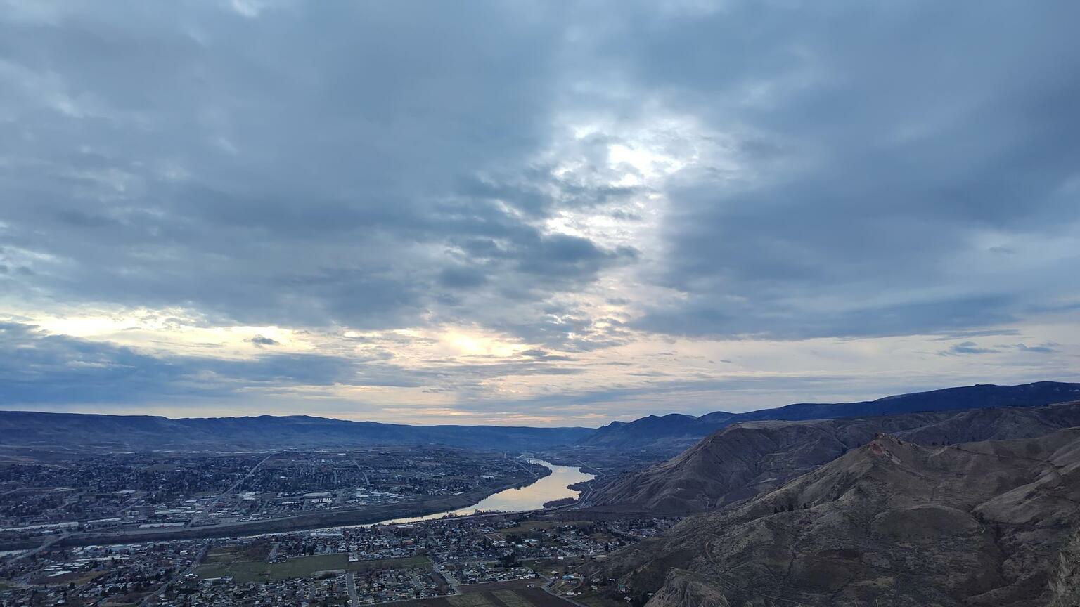 820 S Wenatchee Ave, Wenatchee, WA 98801