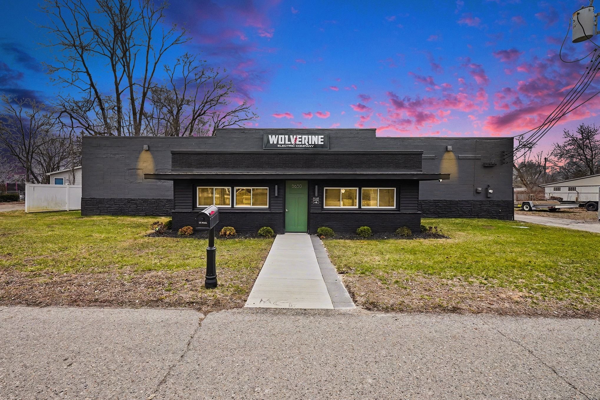 5650 Jamestown Rd, Shelby Twp, MI 48317
