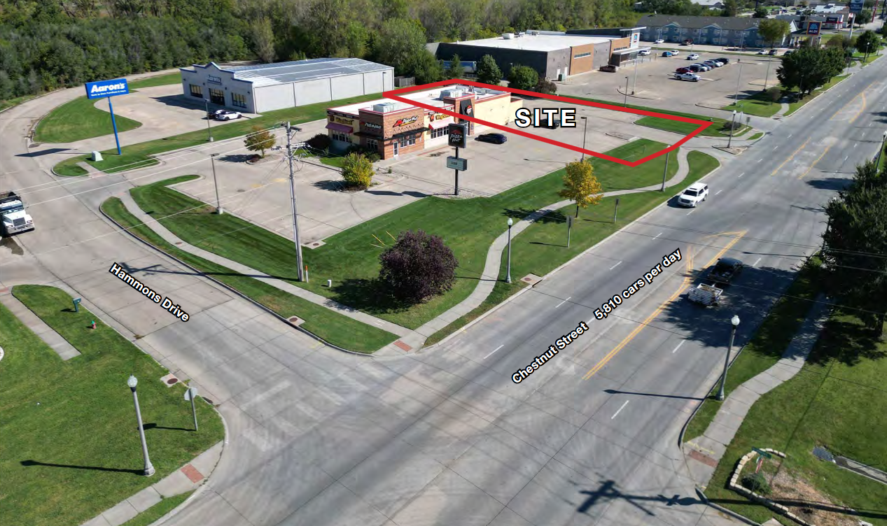 412 E Chestnut St, Junction City, KS 66441