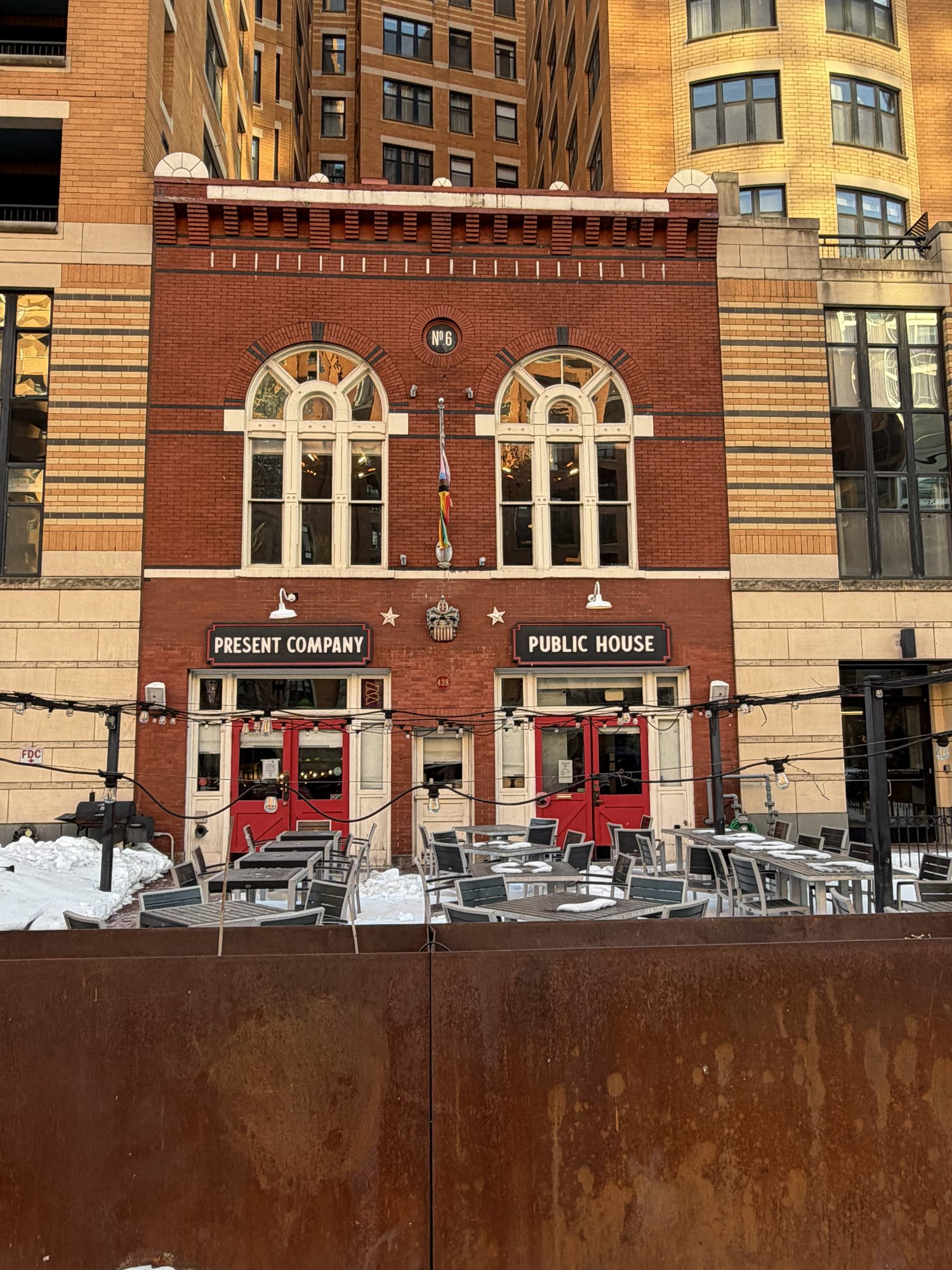438 Massachusetts Ave NW, Washington, DC 20001