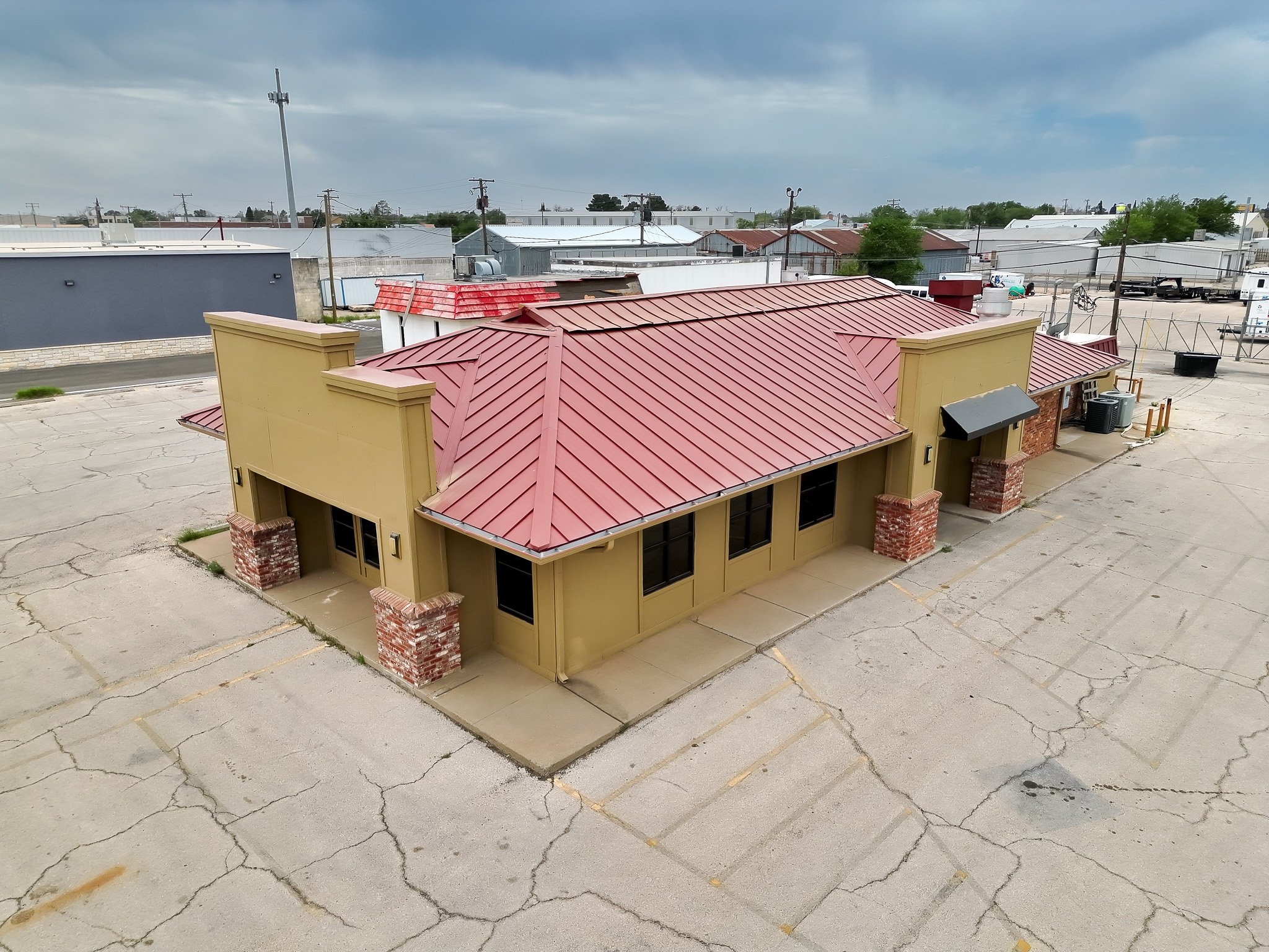2113 Andrews Hwy, Odessa, TX 79761