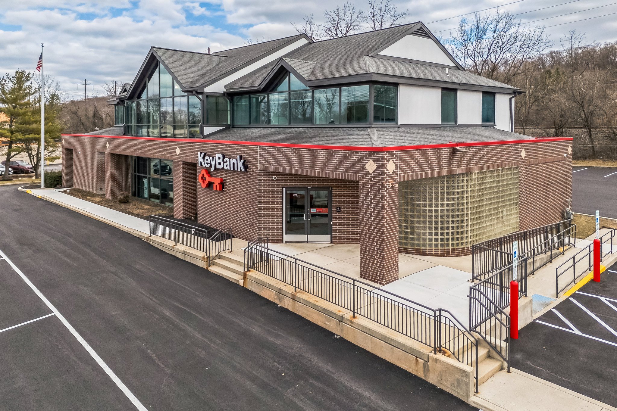 200 Lancaster Ave, Malvern, PA 19355