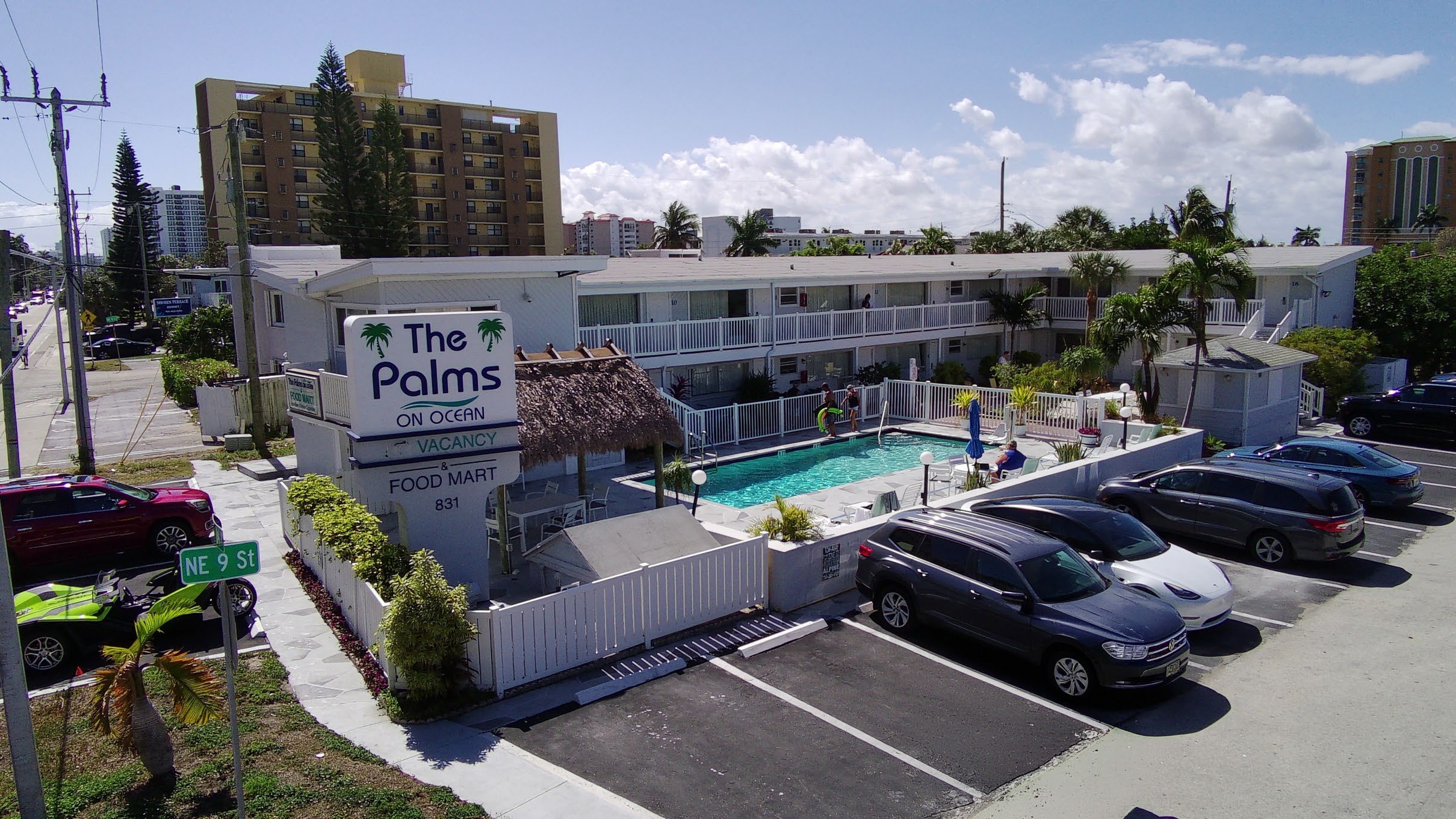 831 N Ocean Blvd, Pompano Beach, FL 33062