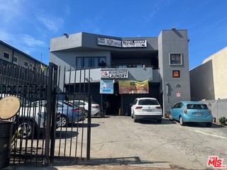 10817 S Western Ave, Los Angeles, CA 90047