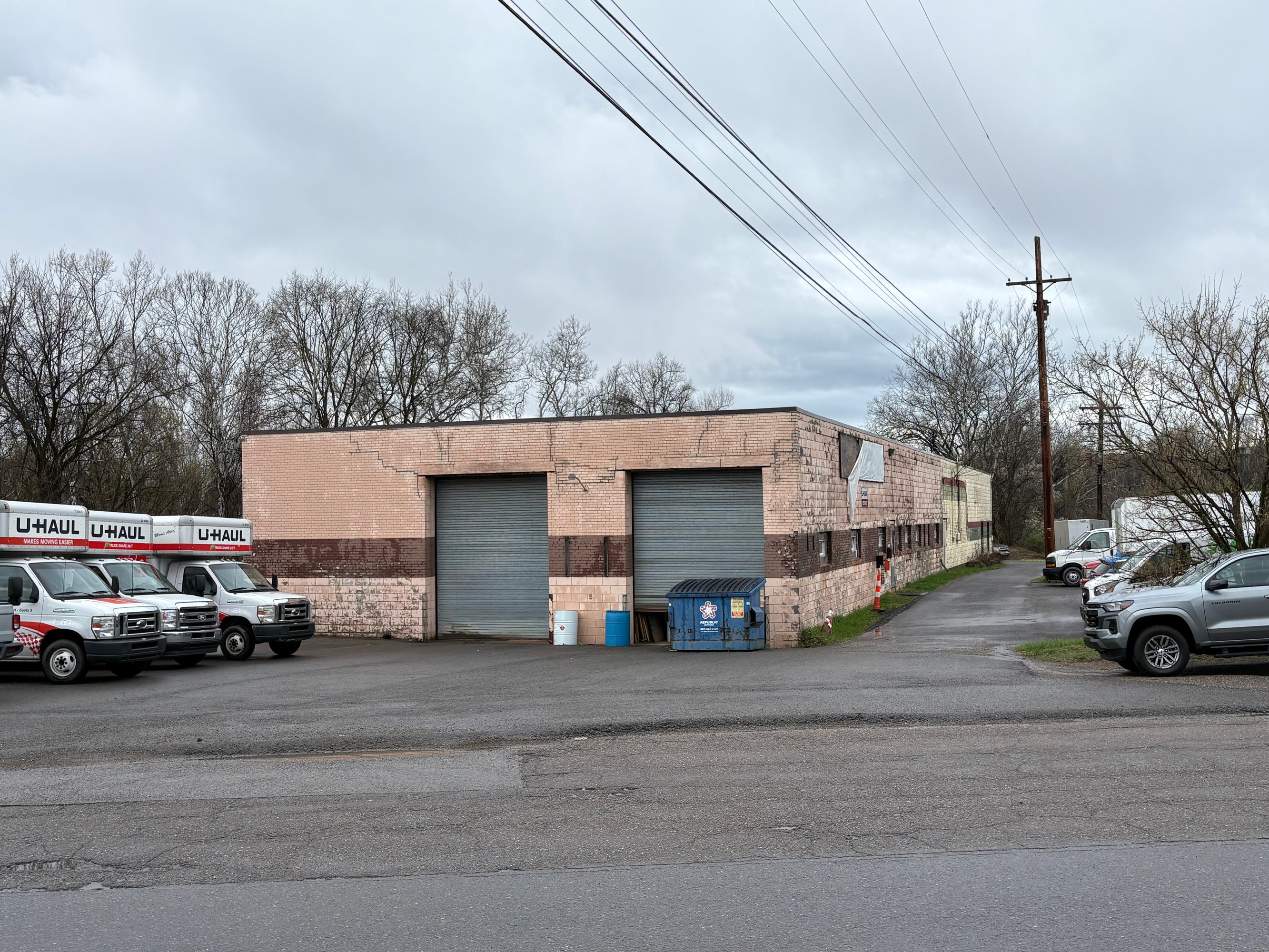 550 Mayer St, Bridgeville, PA 15017