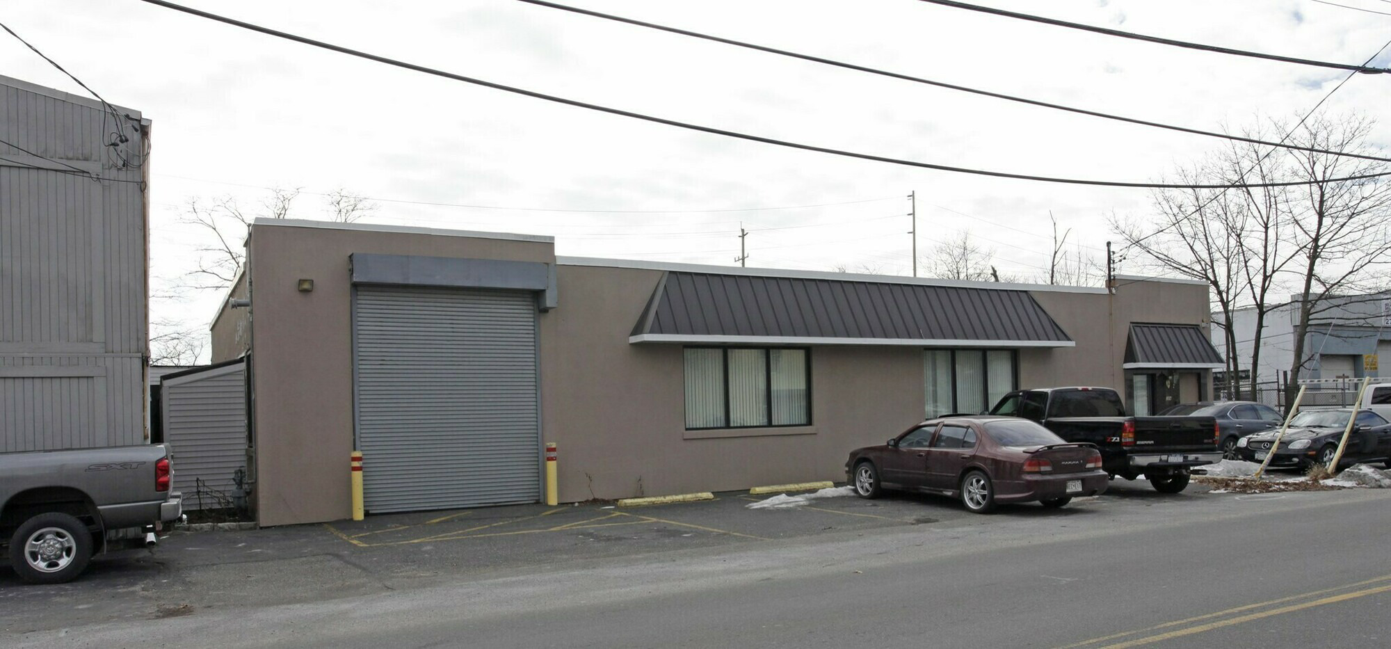 384 Moffitt Blvd, Islip, NY 11751